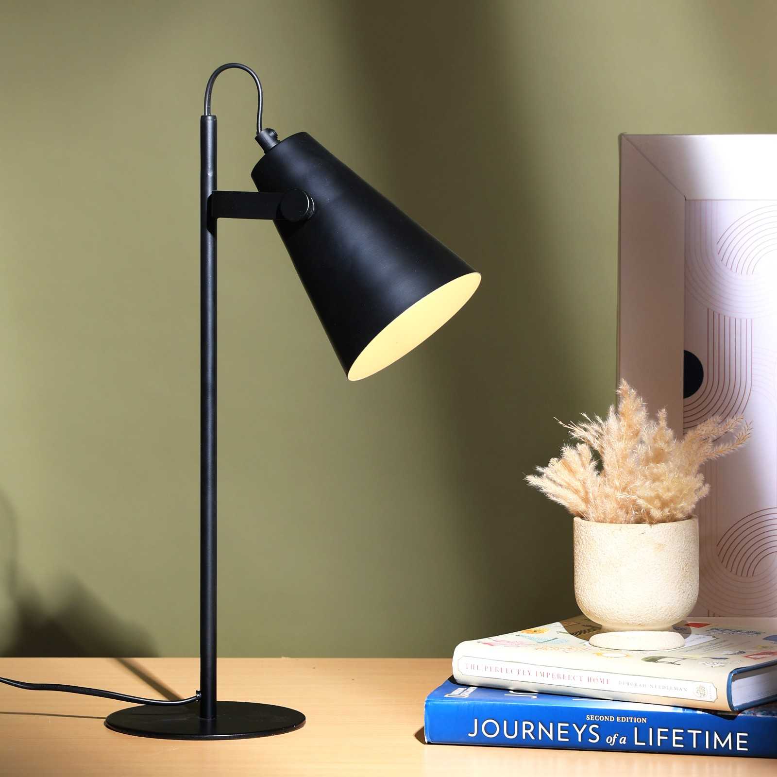 Fika Task Lamp - Modern Scandinavian Design, Bedside Lamp, Easy Installation