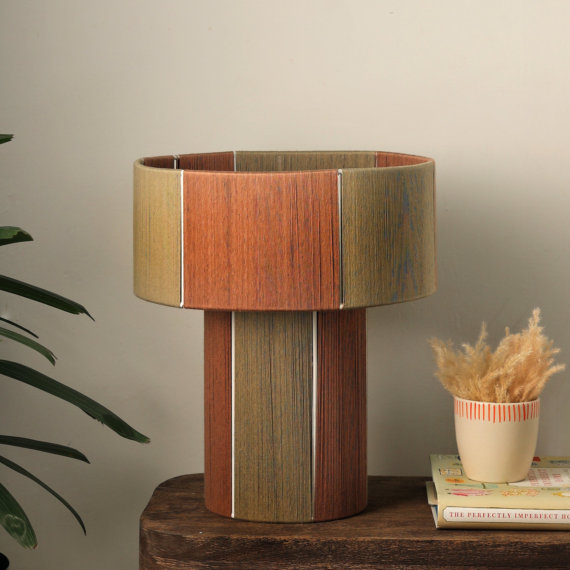 Colour Story 300 - Table Lamp - Threading Pattern, Cotton Threading Lampshade, Sturdy Construction