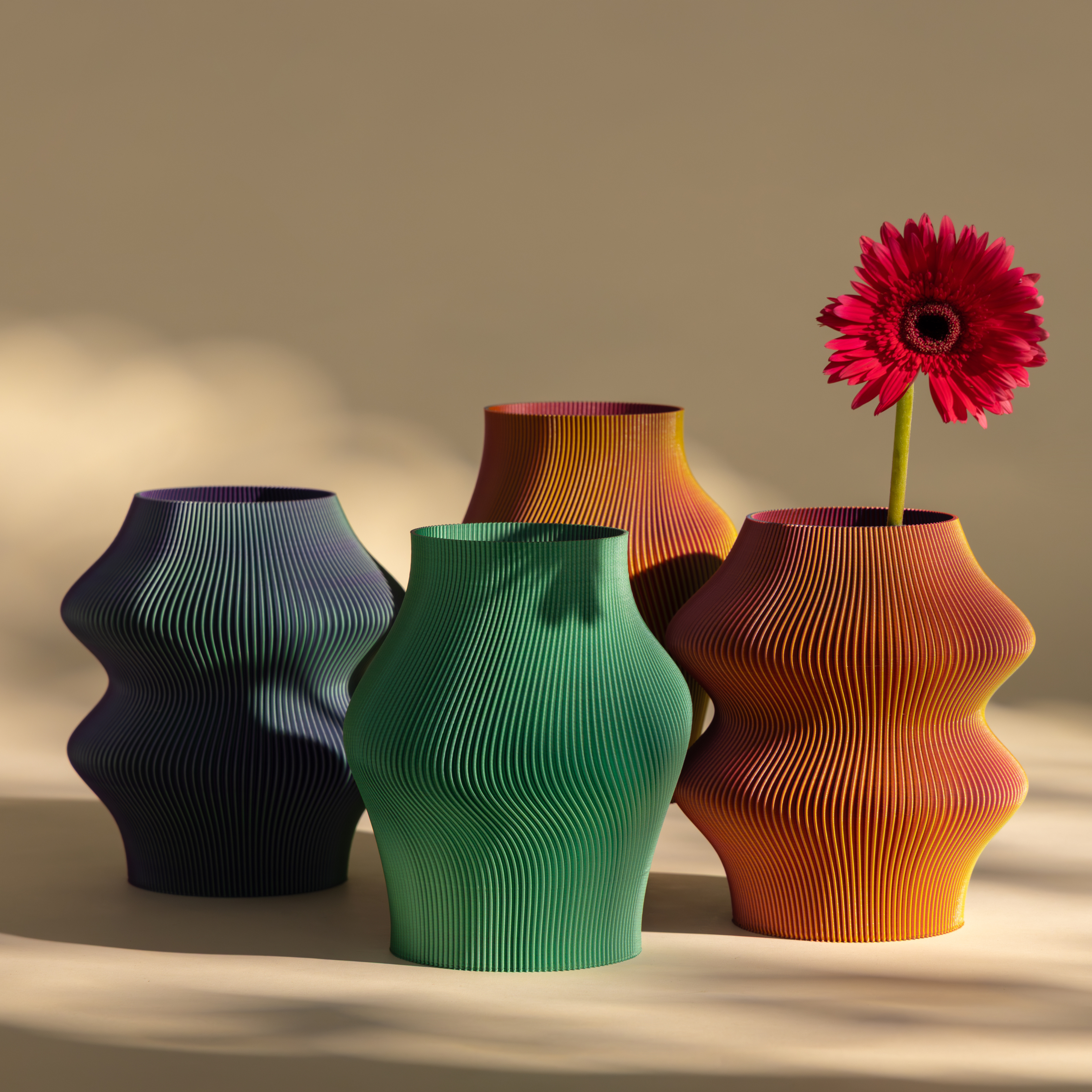 Phantom Vase RYB - 3D Printed