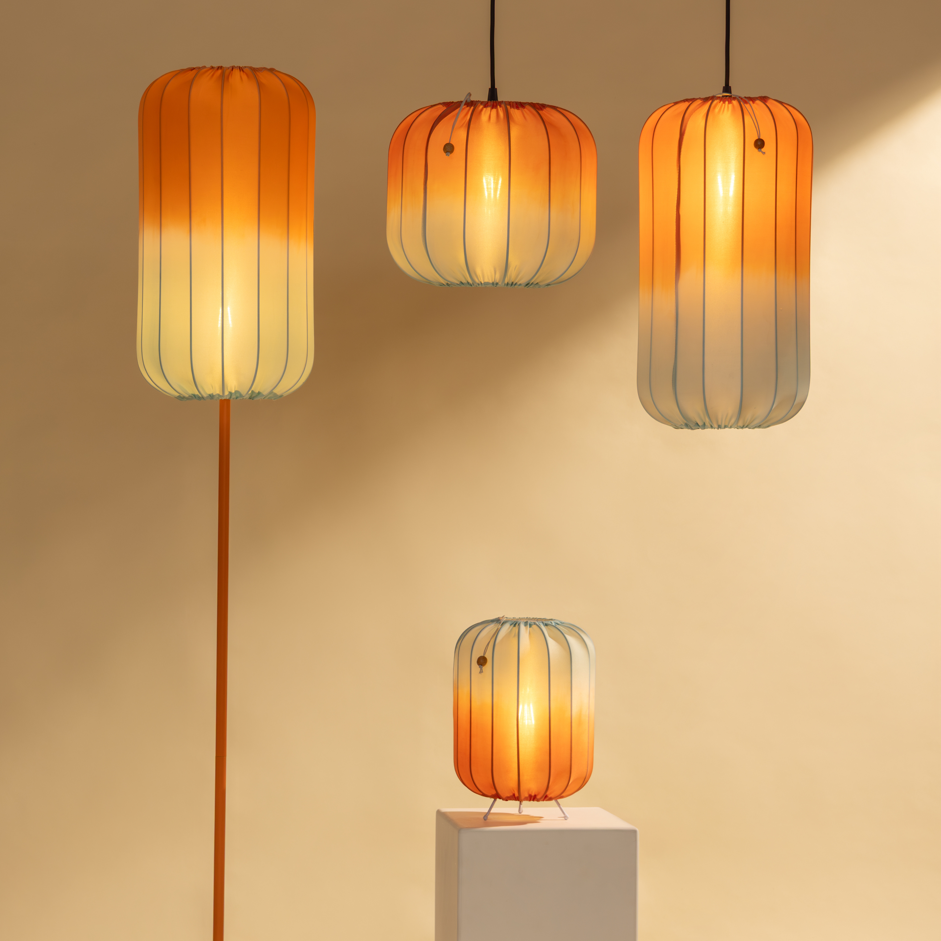 Horizon collection floor lamp