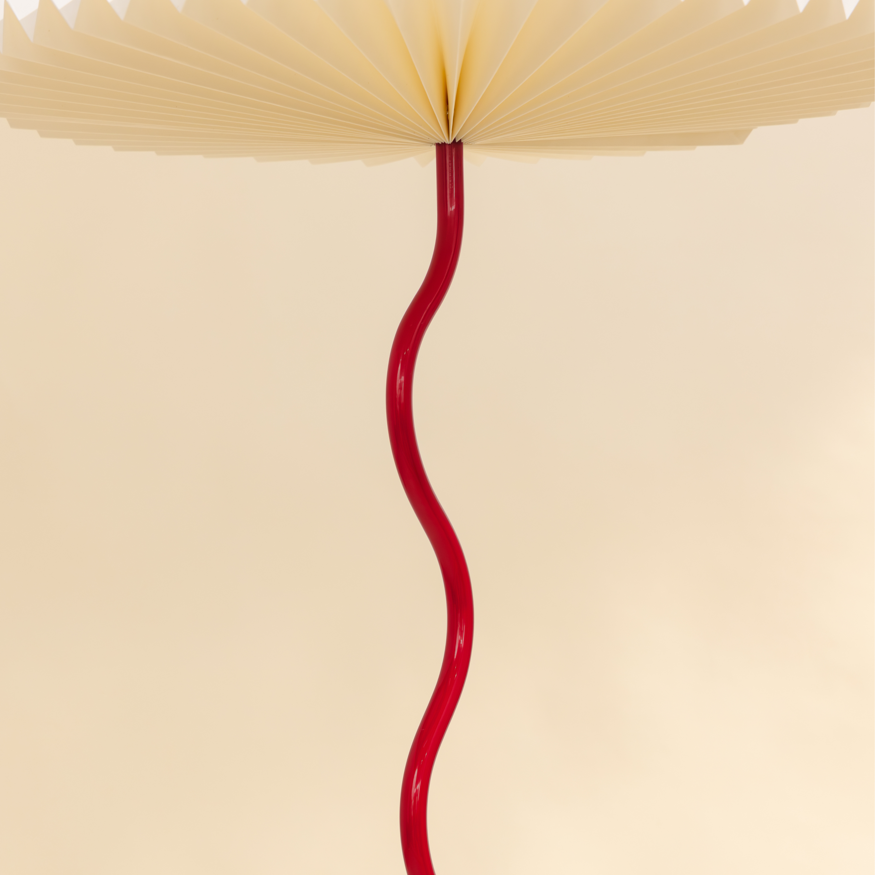 Wavy Floor Lamp - Crimson Red