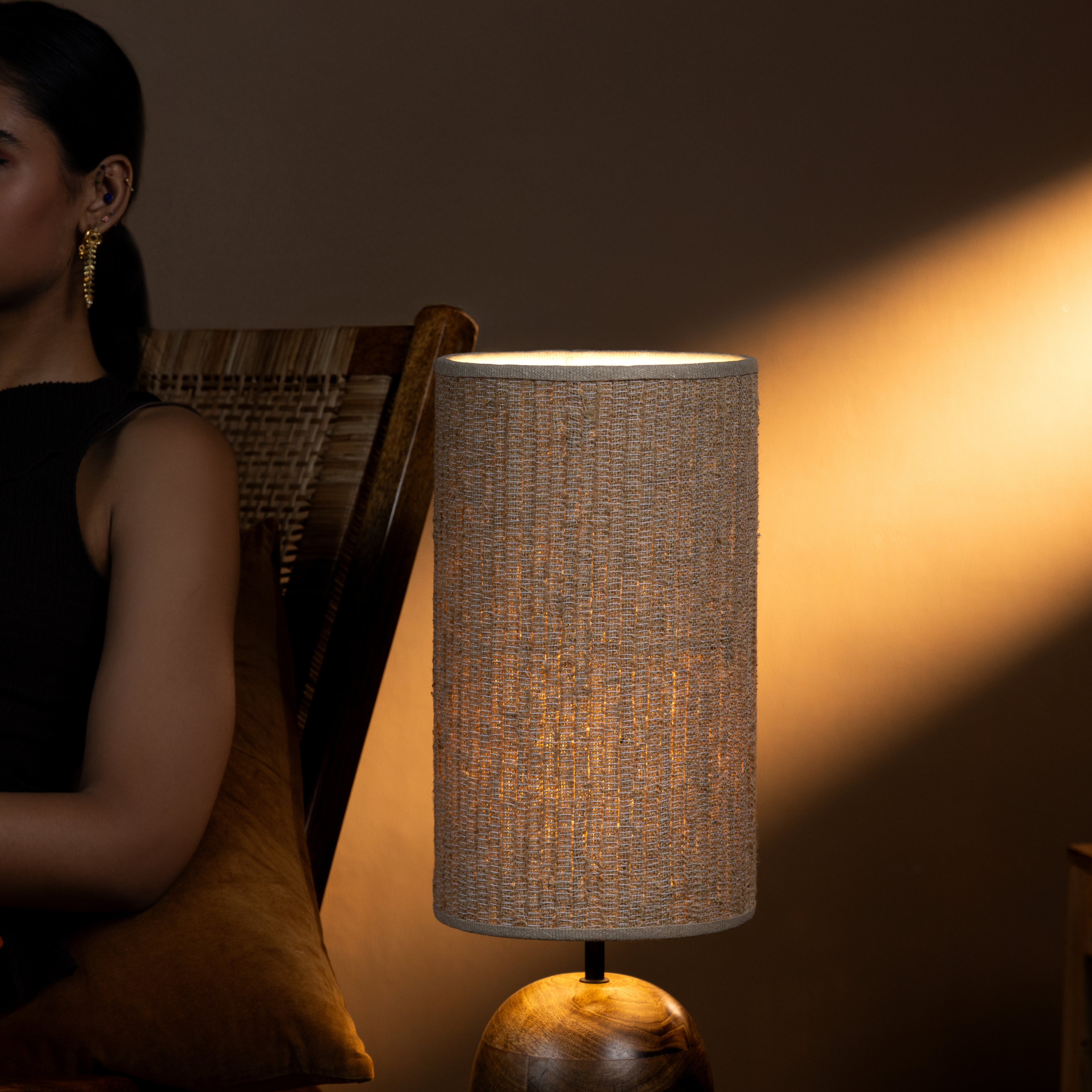 Jute Weave Table Lamp