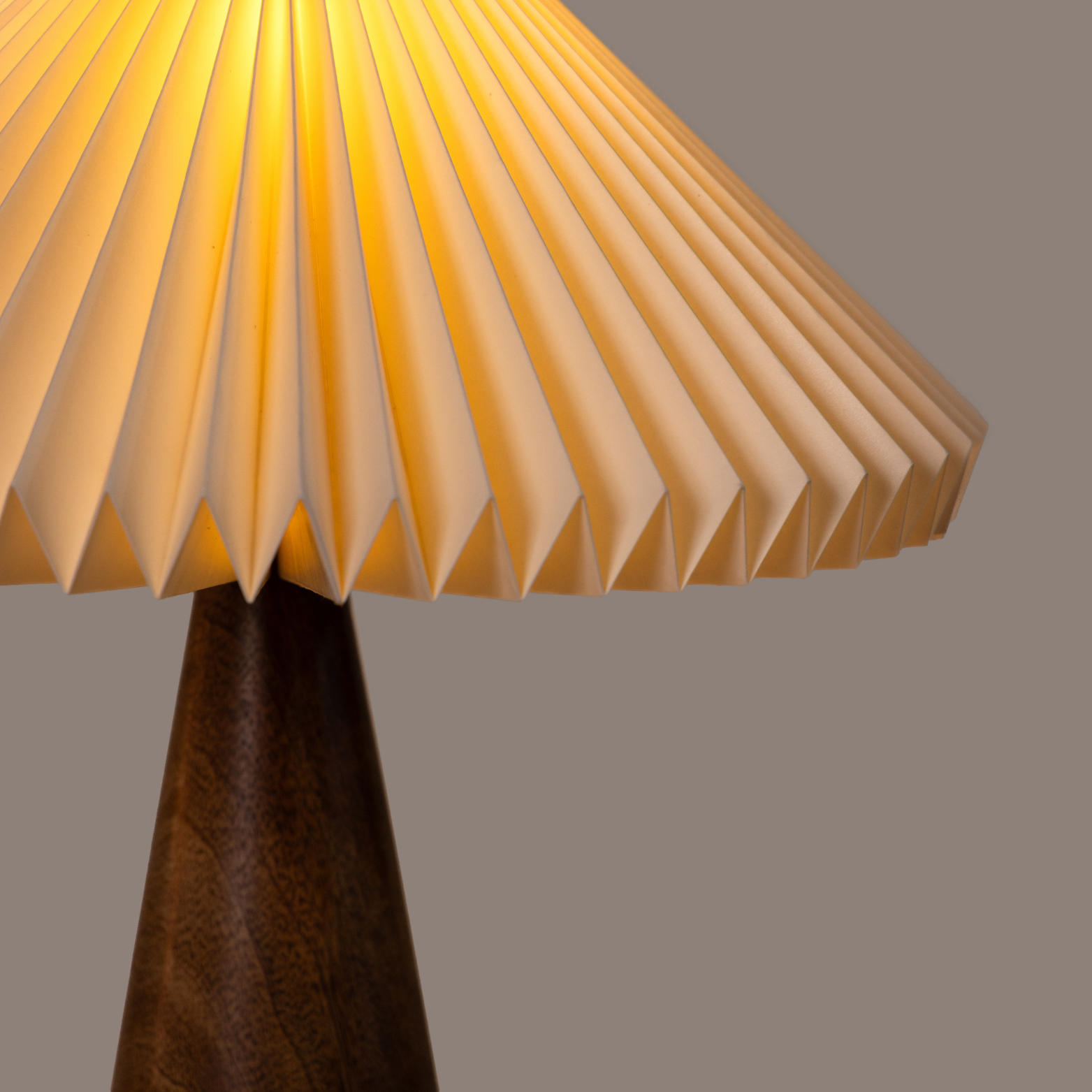 Ballet Table Lamp