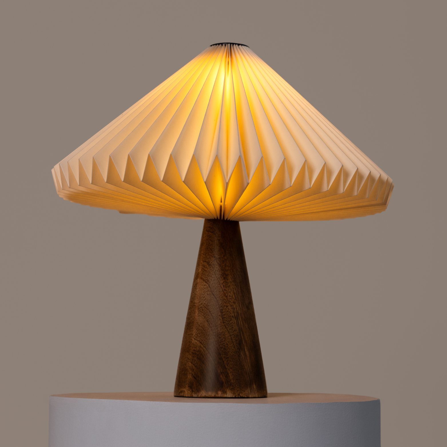 Ballet Table Lamp
