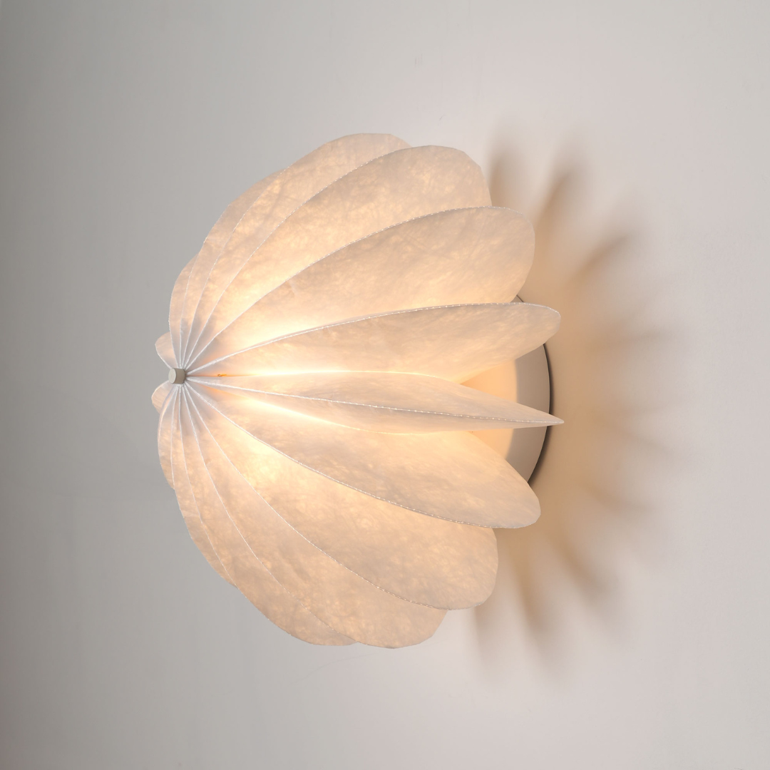 Daisy Wall Lamp