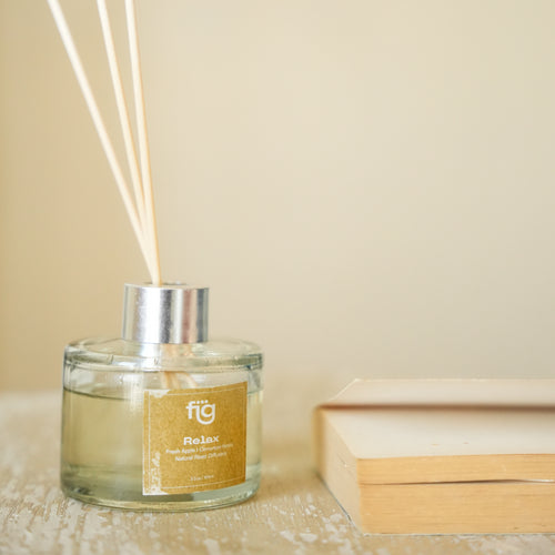 Relax Apple and Cinamon Reed Diffuser