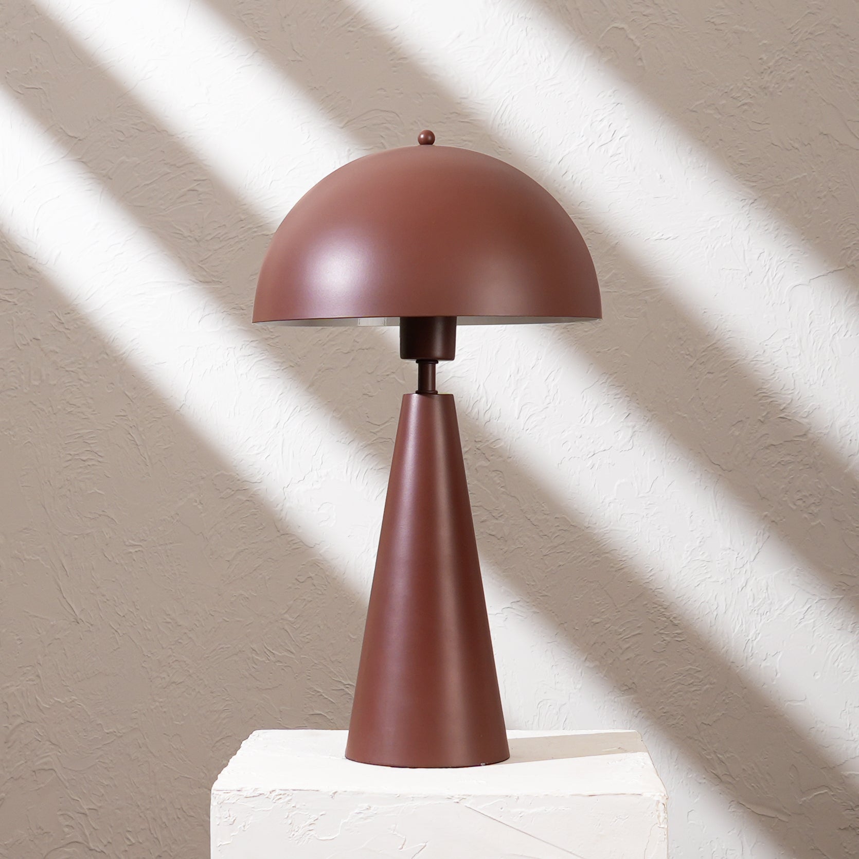 Hoa Sphere Table Lamp