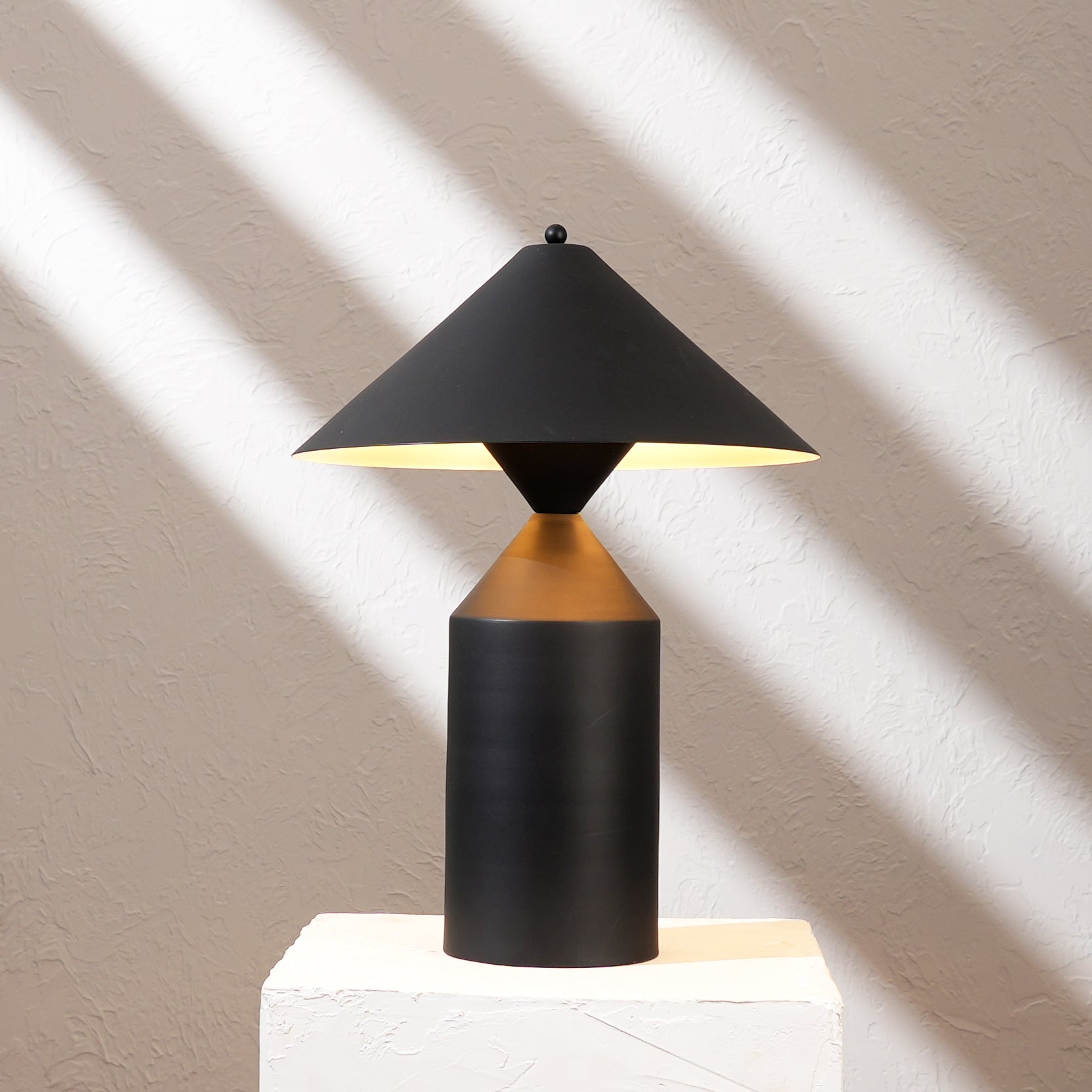 Cone Casa Table Lamp
