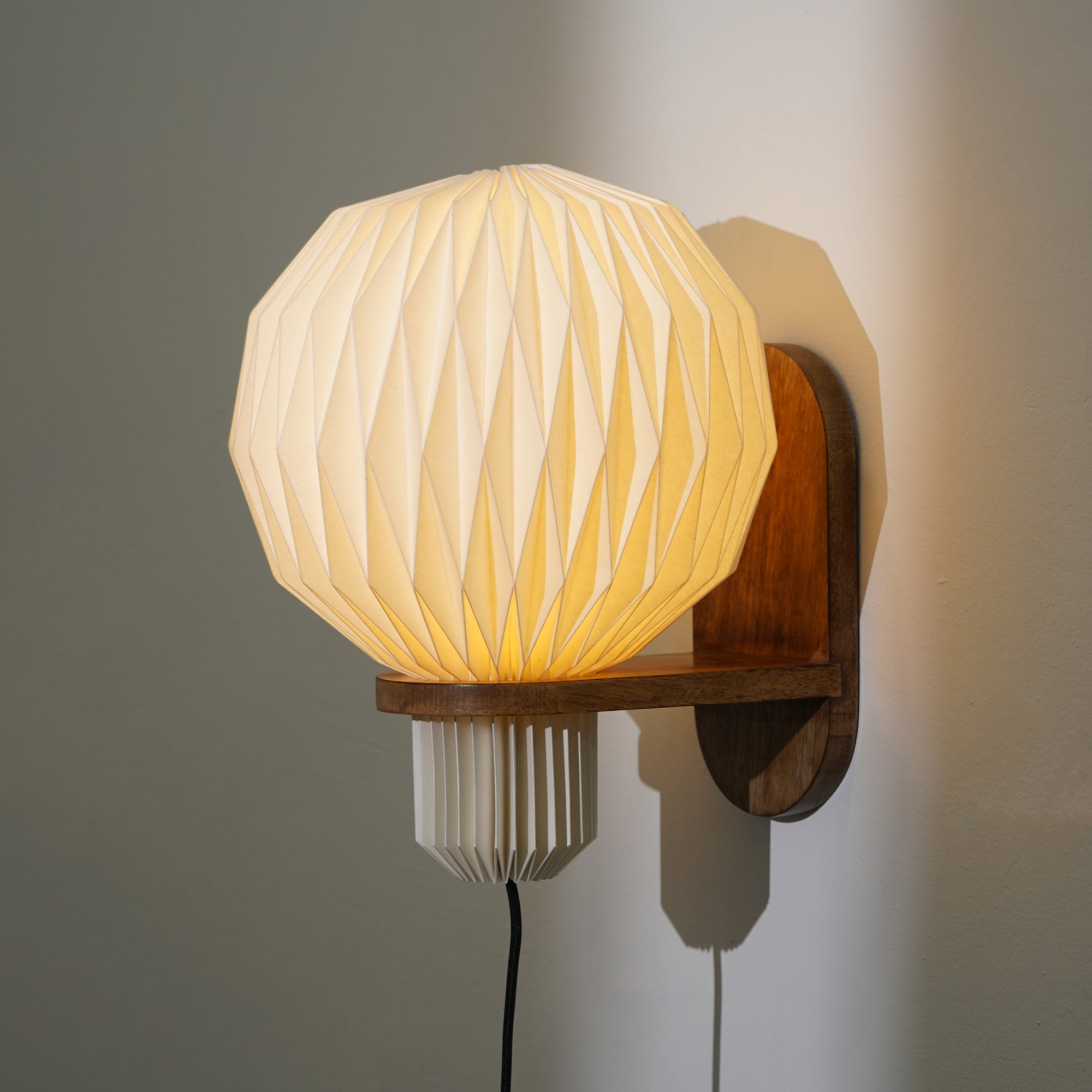Aura Pleat Sconce Wall Lamp