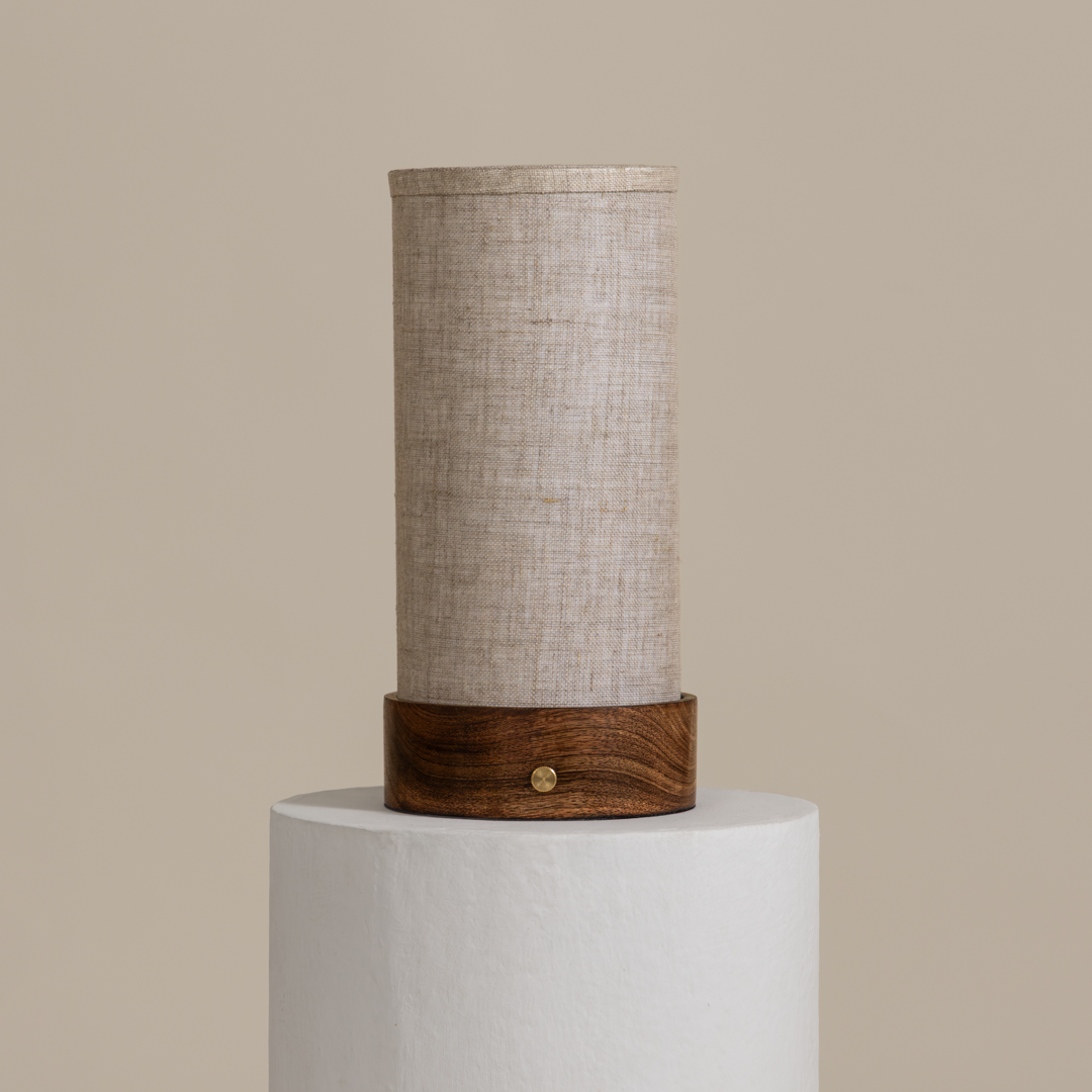 Magnus Touch Table Lamp