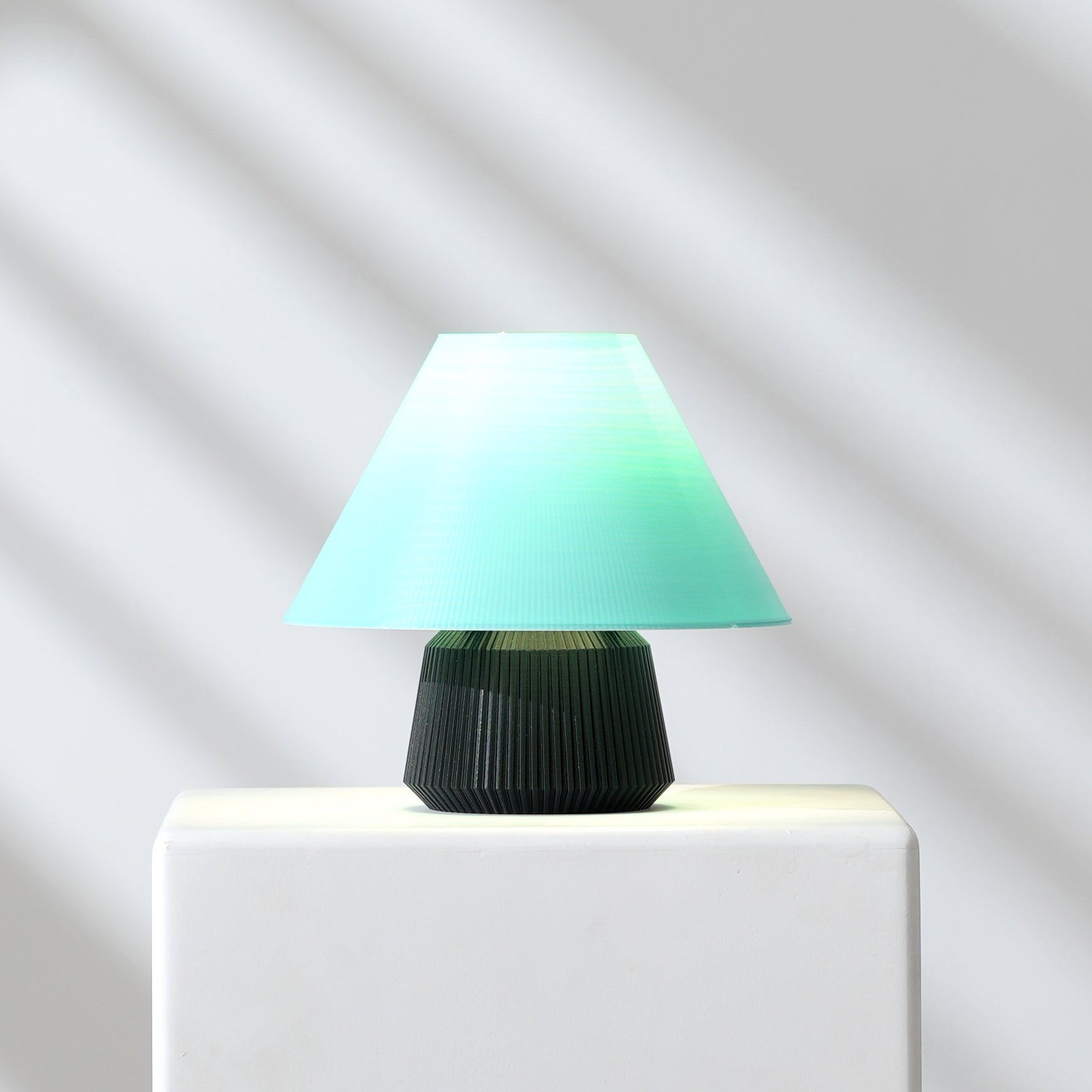 3D printed desk lamp
