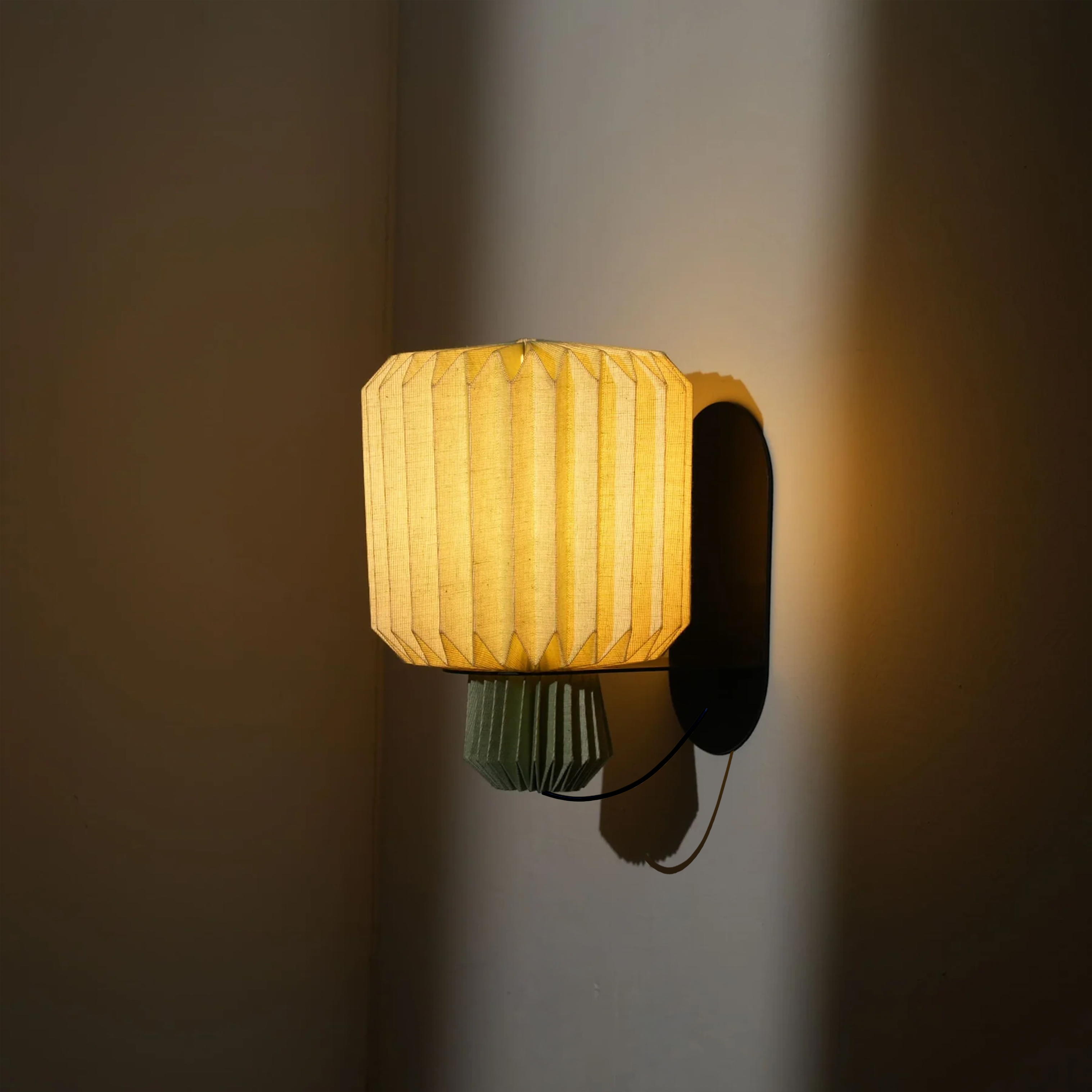Lumi Fold Sconce Linen Wall Lamp