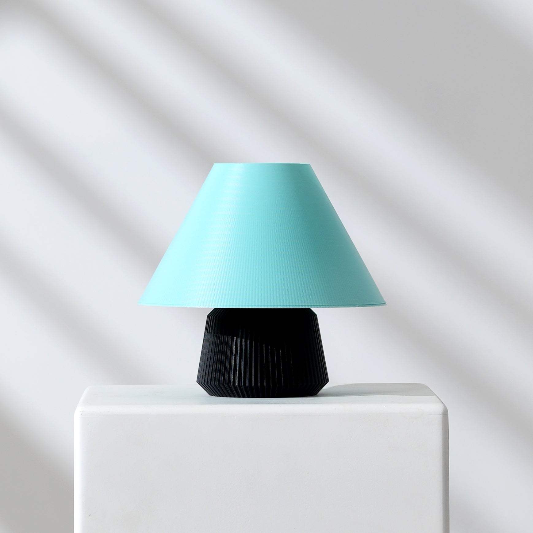 Non La 3D printed sky blue Table Lamp