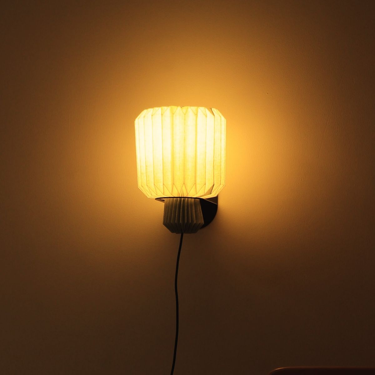 Lumi Fold Sconce Linen Wall Lamp