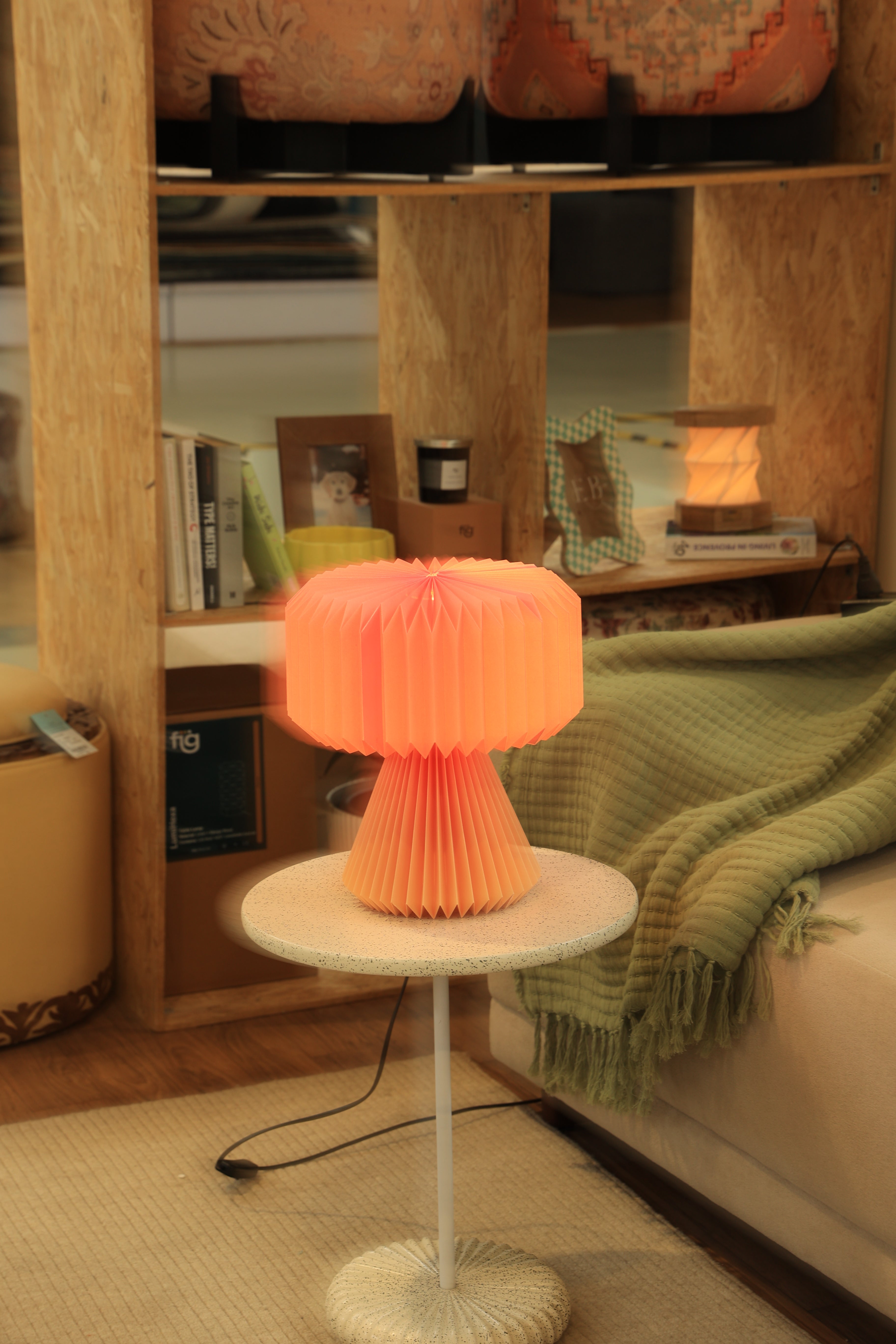 How to Mix Warm & Cool Décor Tones Seamlessly