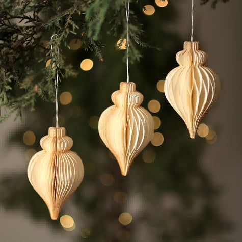 Eco-Friendly and Stylish: Embrace a Sustainable Christmas Decoration this Holiday Season