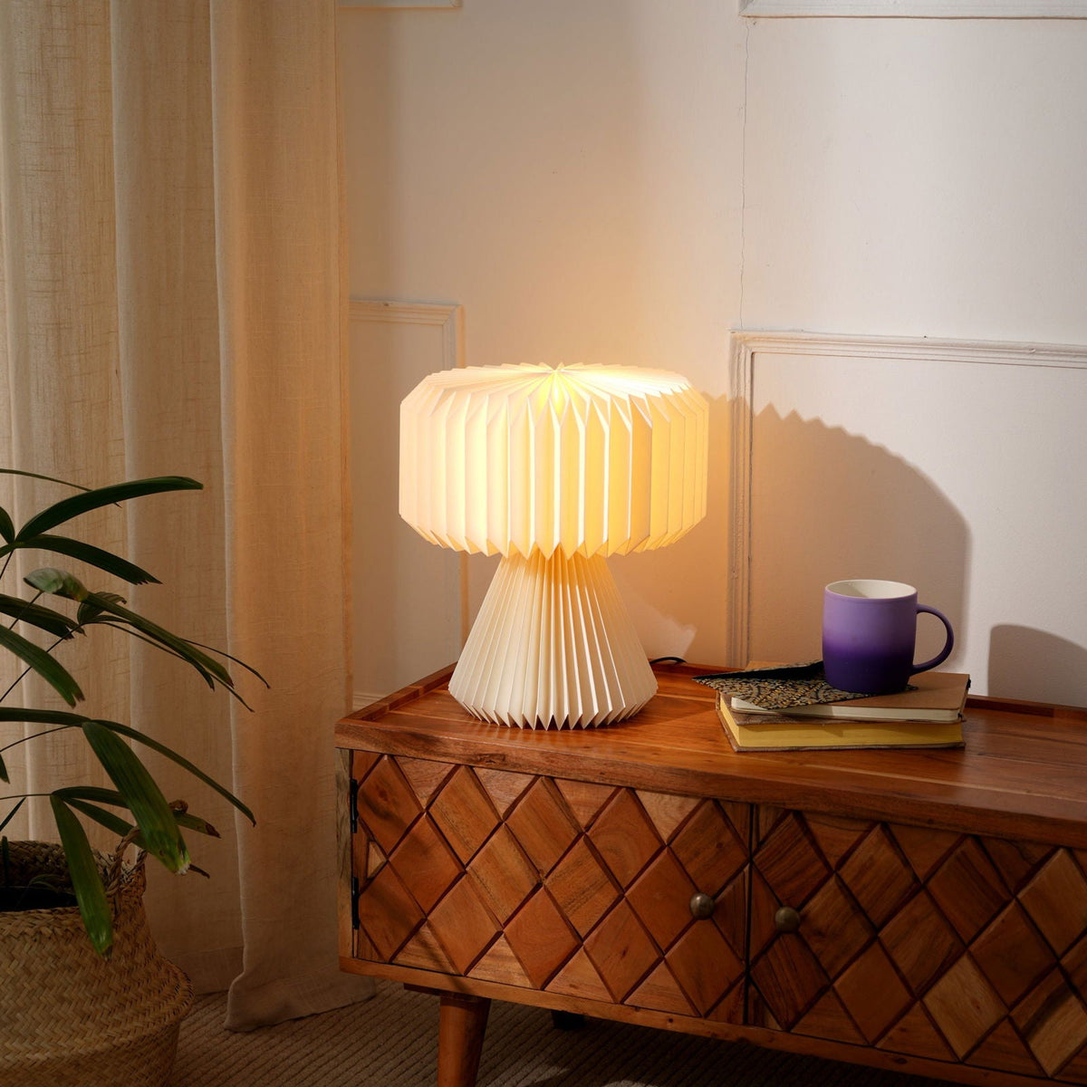 Your Room Doesn’t Need More Decor, Just Better Lighting