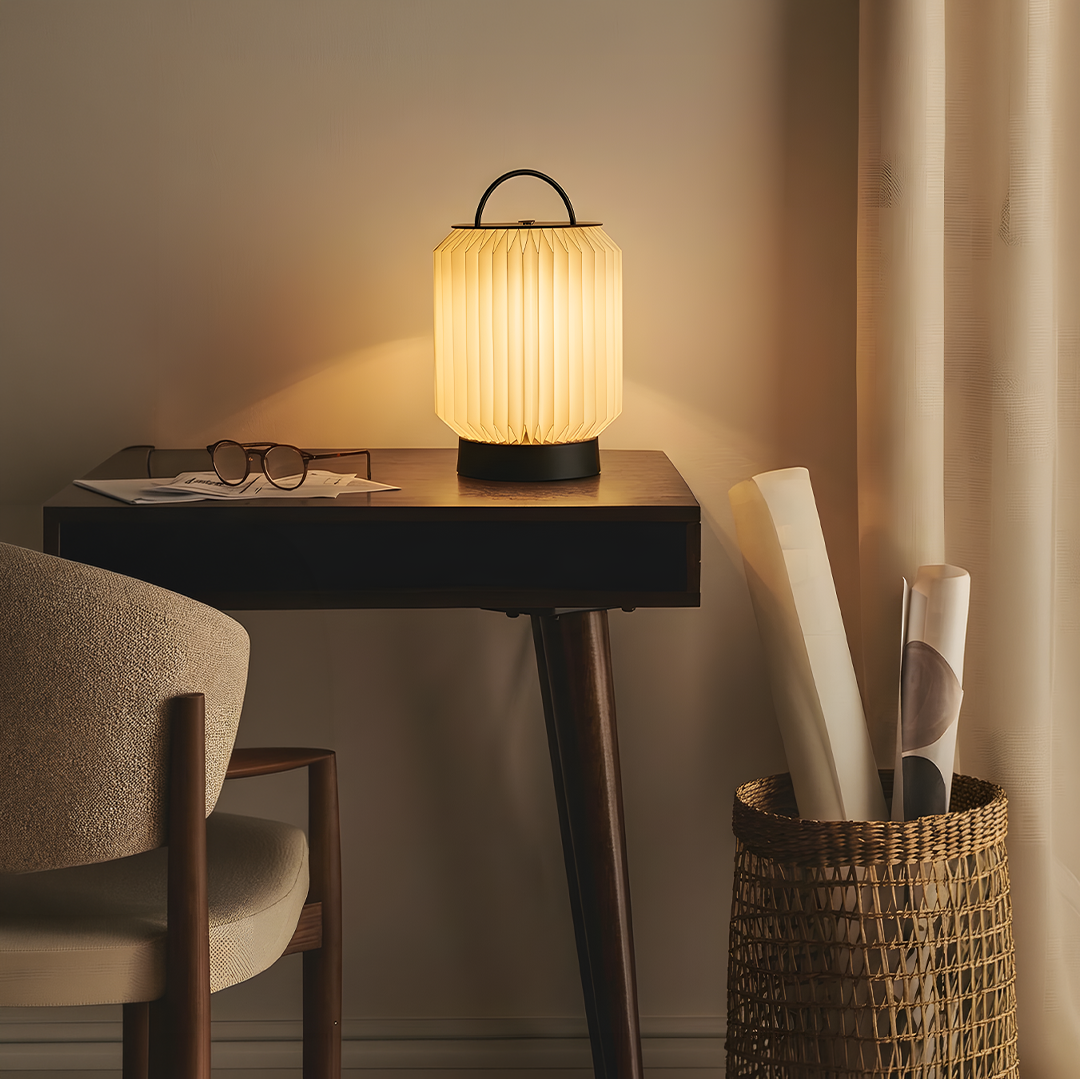 Tote Table Lamp