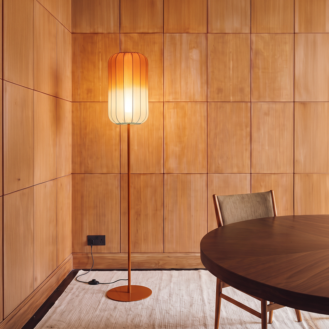Horizon collection floor lamp