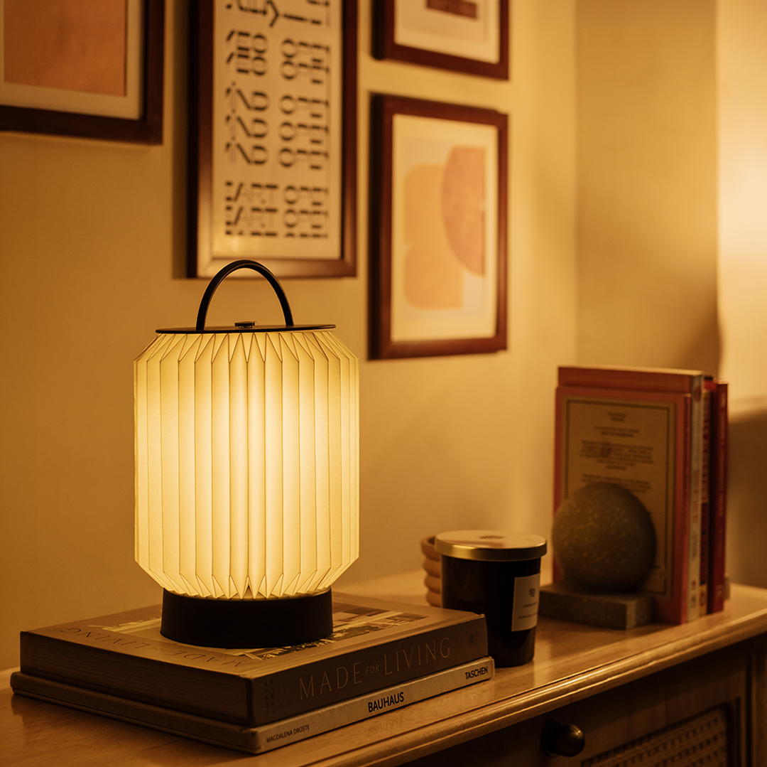 Tote Table Lamp