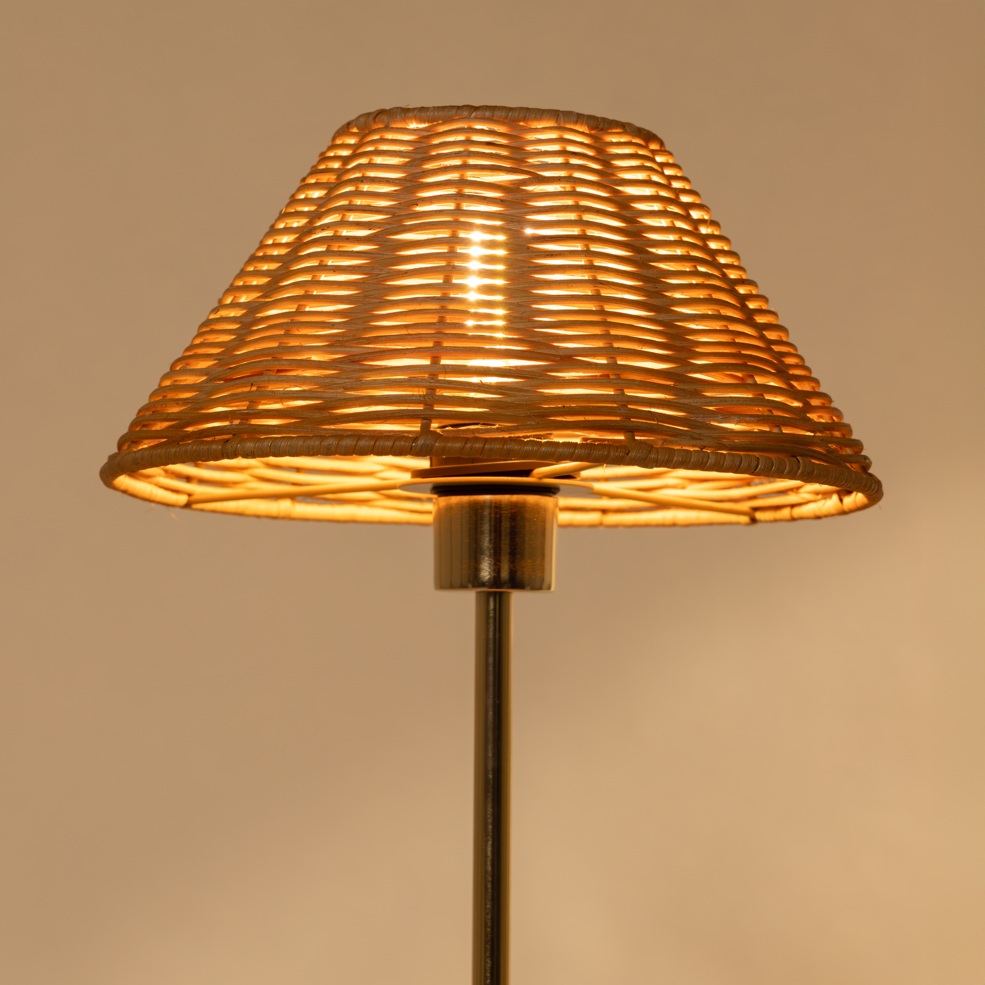 Natural Cane Table Lamp