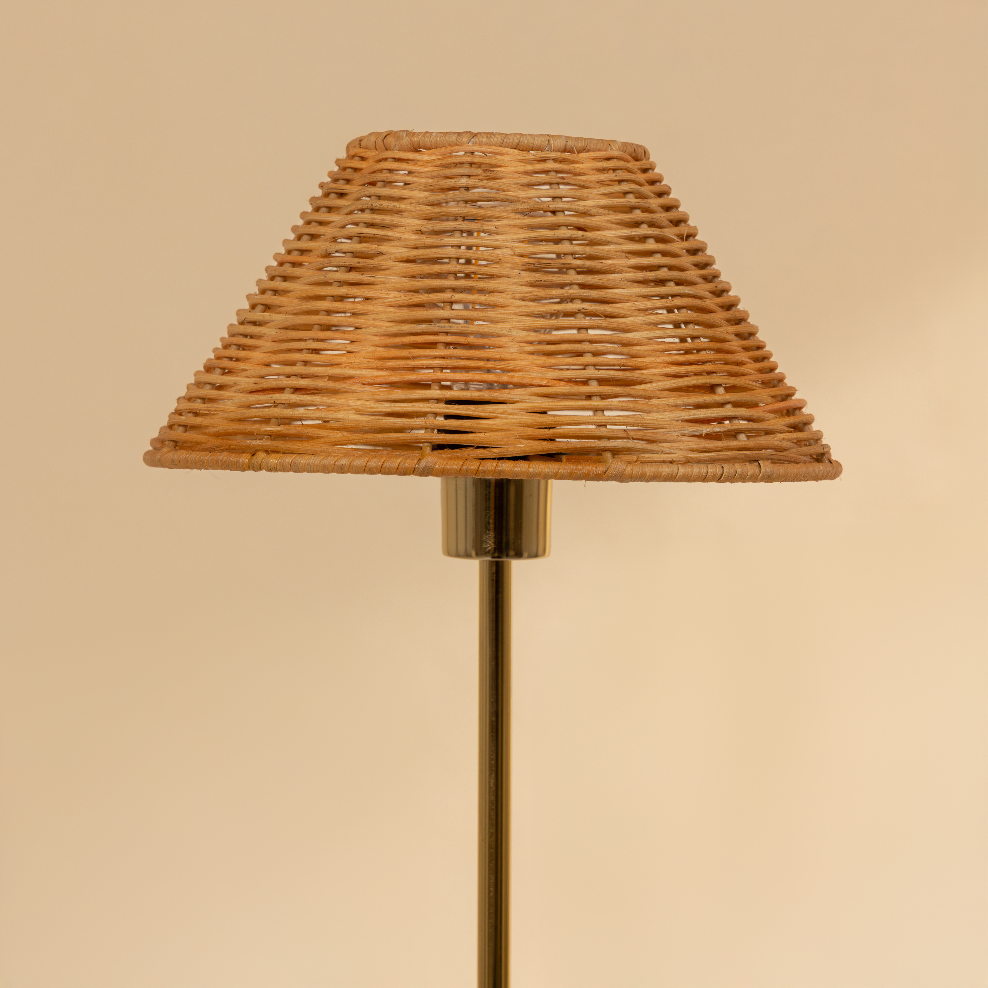 Natural Cane Table Lamp