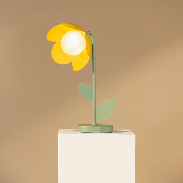 Petal Bloom Table Lamp