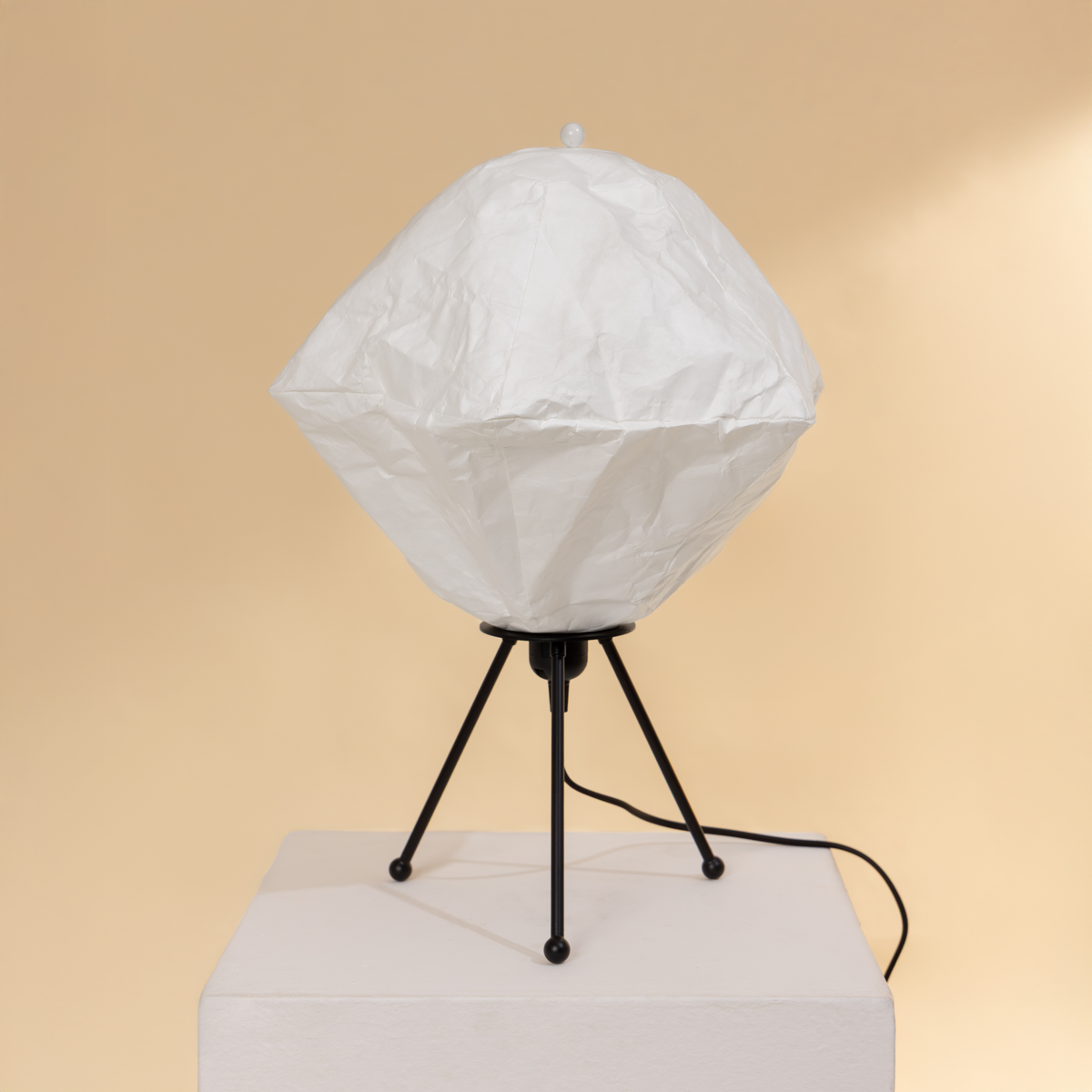 Luna Table Lamp