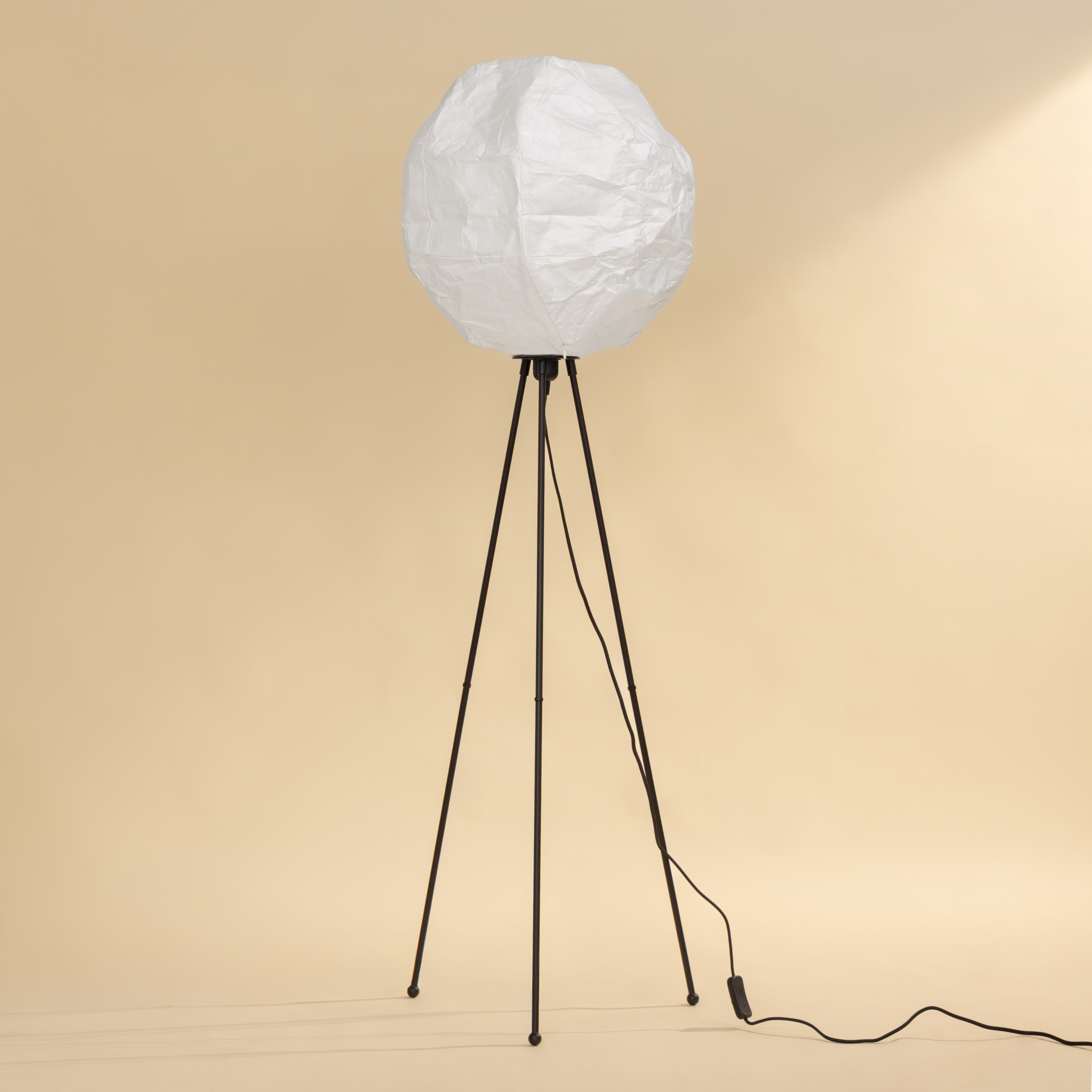 Luna Floor Lamp
