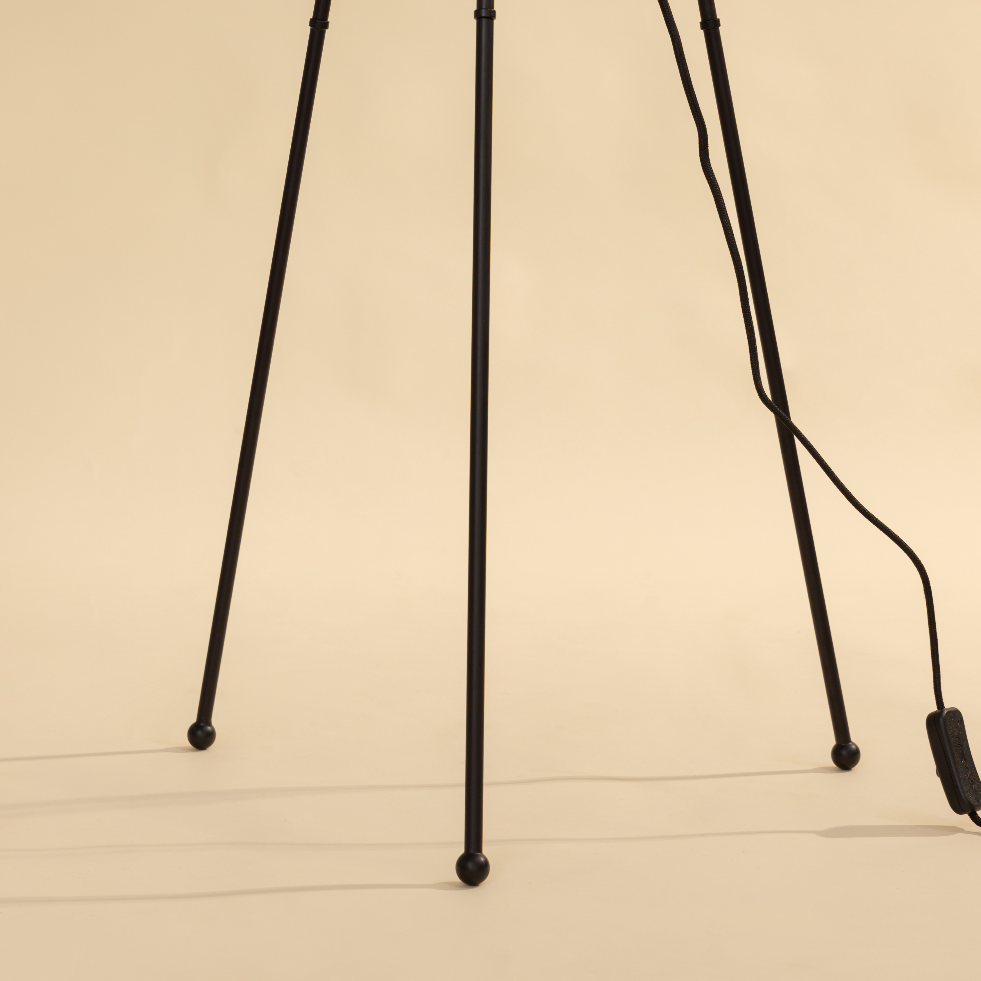 Luna Floor Lamp