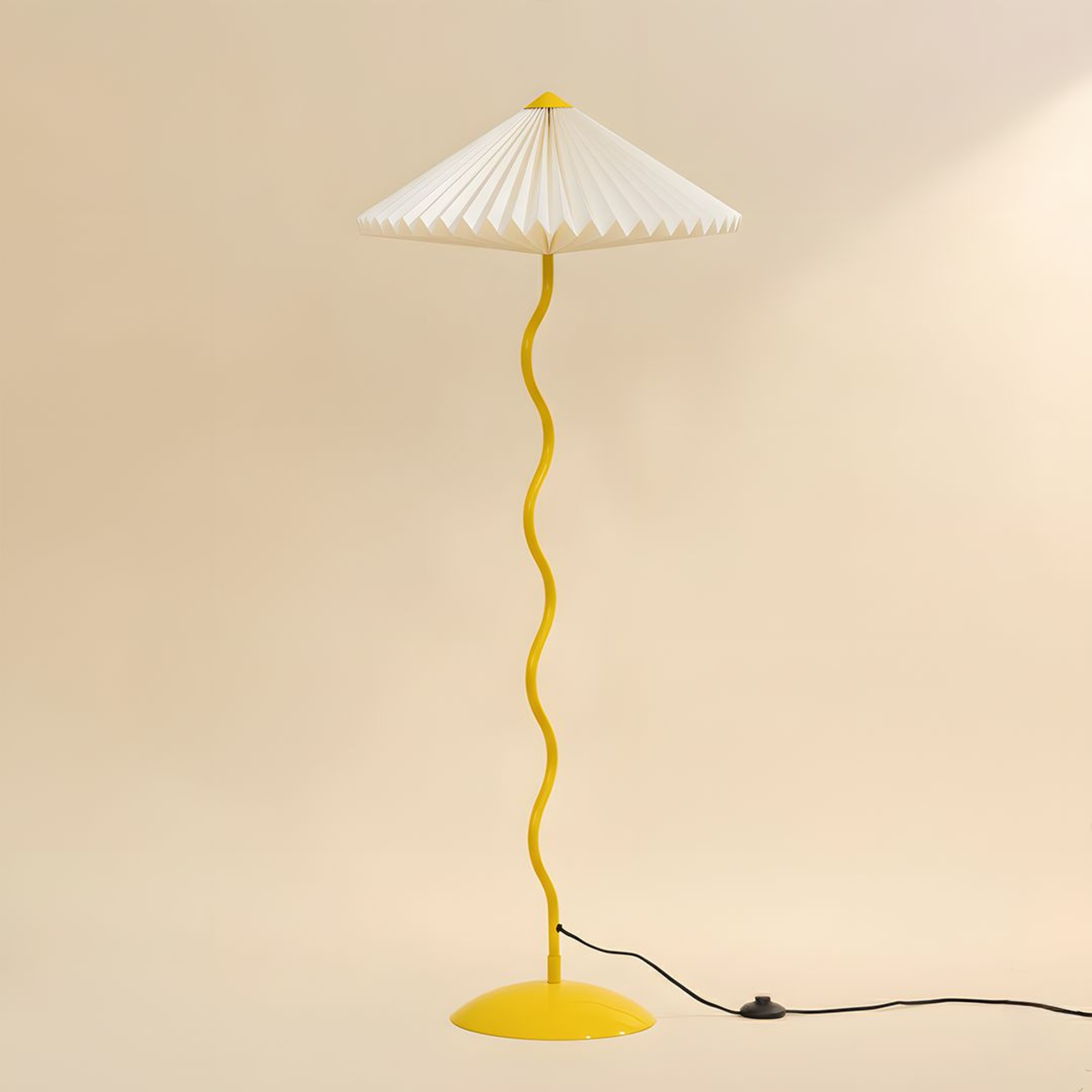 Wavy Floor Lamp - Butter Yellow