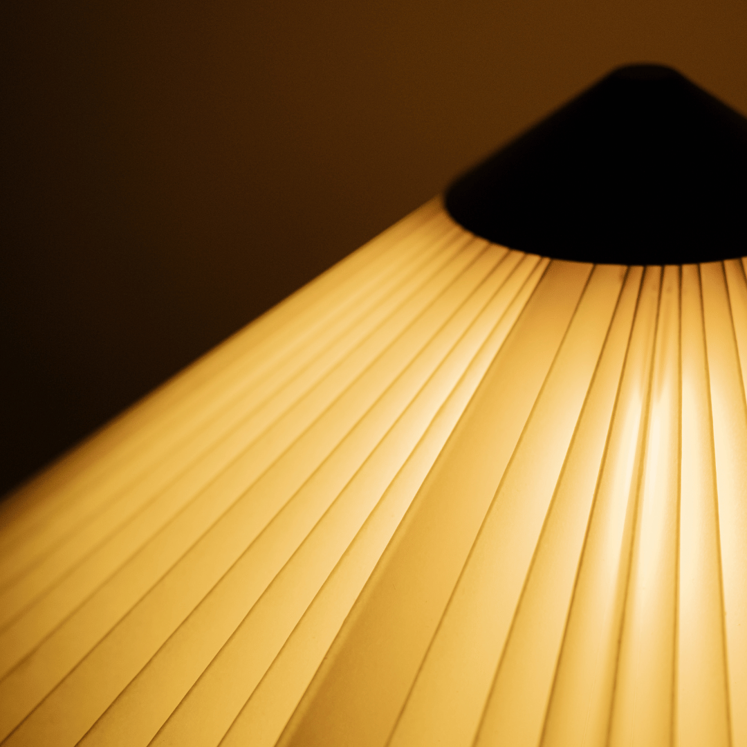 Wavy Floor Lamp - Olive Green