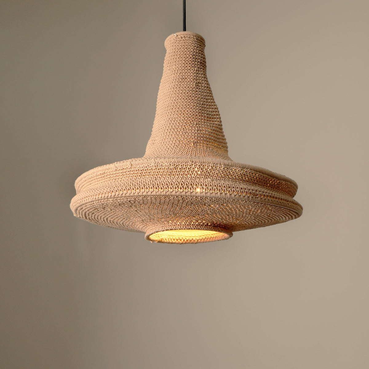 Earth Pendant (Natural) Pendant Lamp