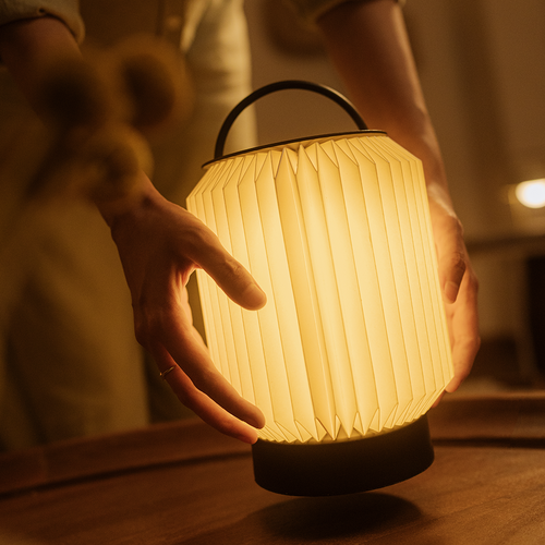 Tote Table Lamp