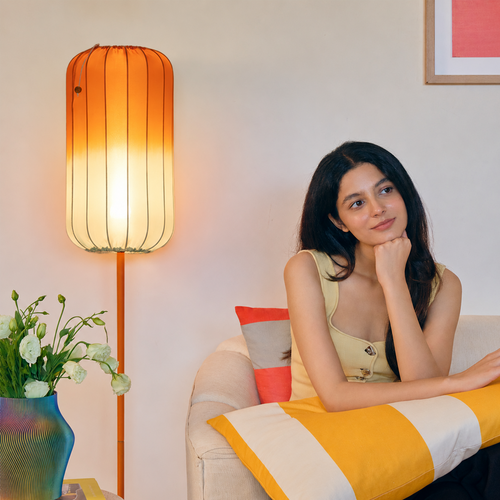 Horizon collection floor lamp