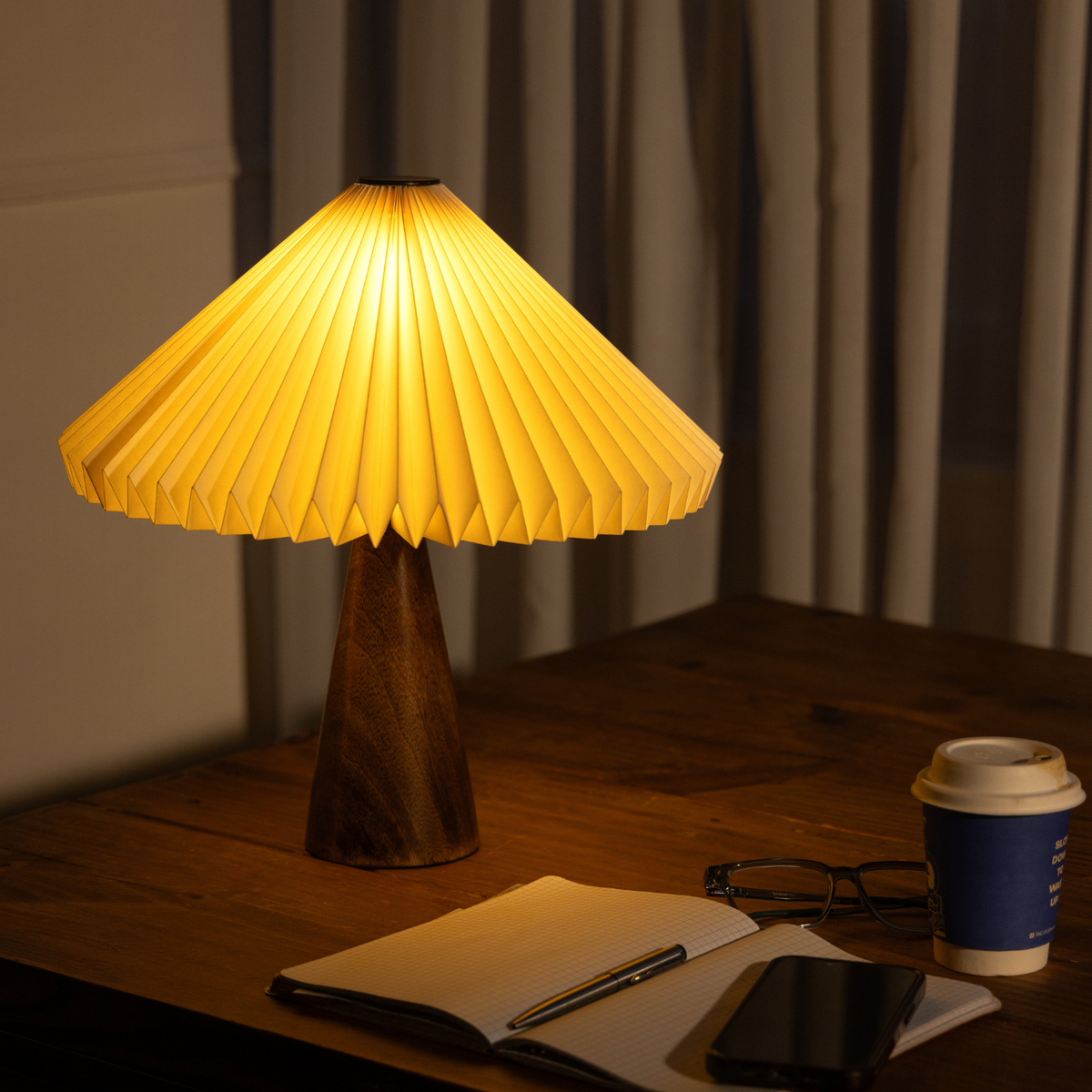 Ballet Table Lamp