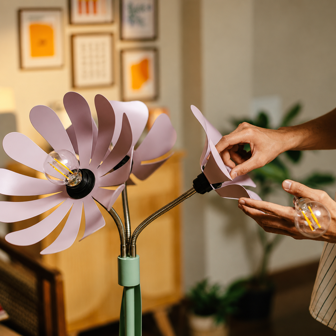 Petal Bloom Floor Lamp