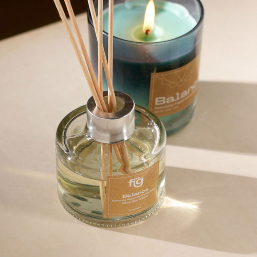 Balance_Peppermint_Reed_Diffusor_and_scented_candle