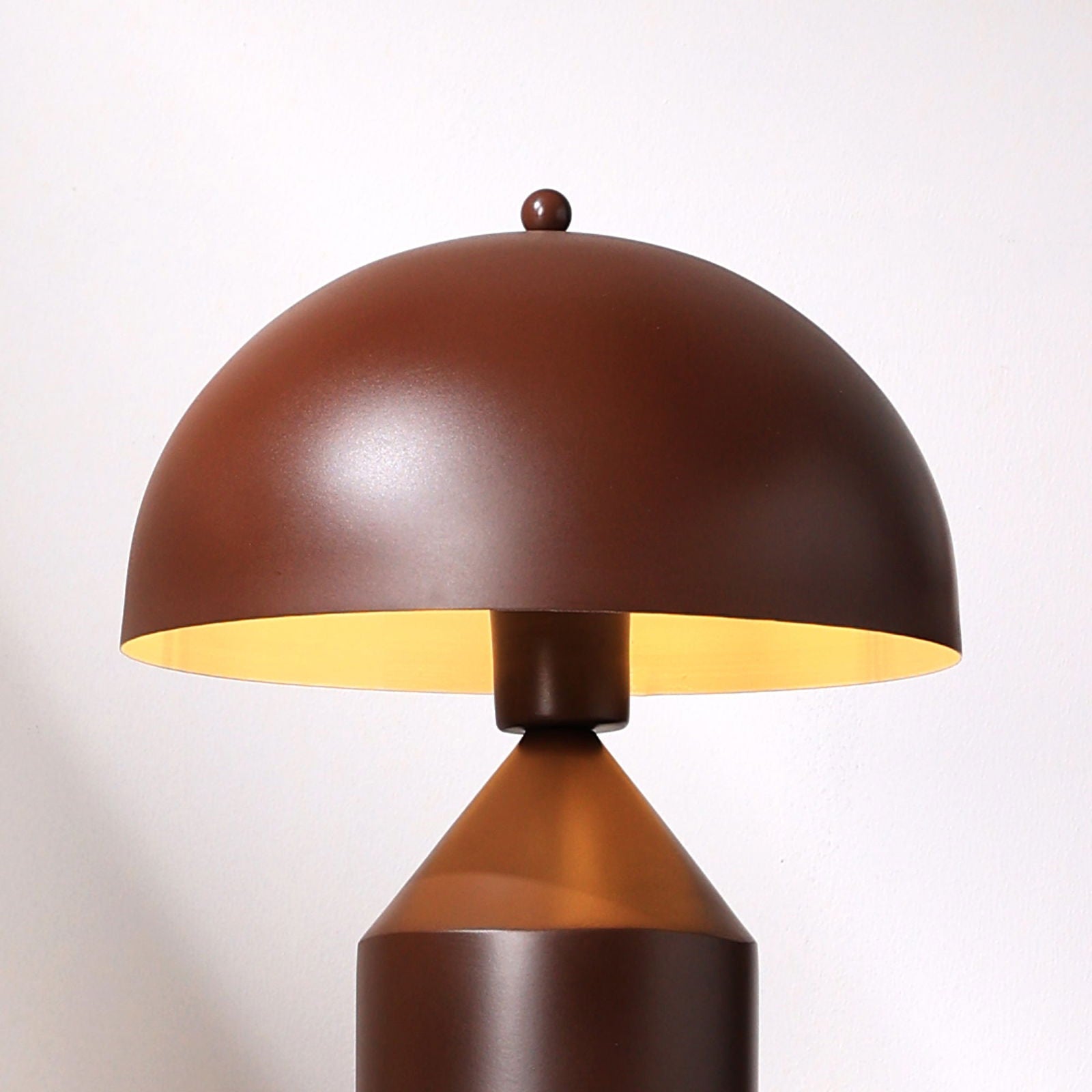 CONE PAGEN - TABLE LAMP - MODERN SCANDINAVIAN DESIGN DESK LAMP, PREMIUM METALLIC FINISH, EASY INSTALLATION - FIG Living - CONE PAGEN - TABLE LAMP - MODERN SCANDINAVIAN DESIGN DESK LAMP, PREMIUM METALLIC FINISH, EASY INSTALLATION - FIG Living