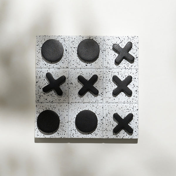 Concrete Game - Tic-Tac-Toe