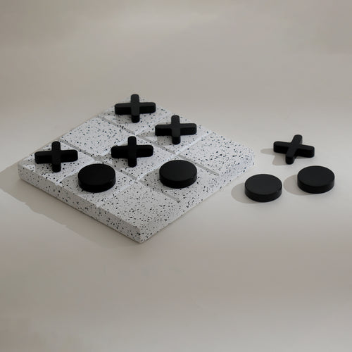 Indoor decorative tic-tac-toe game