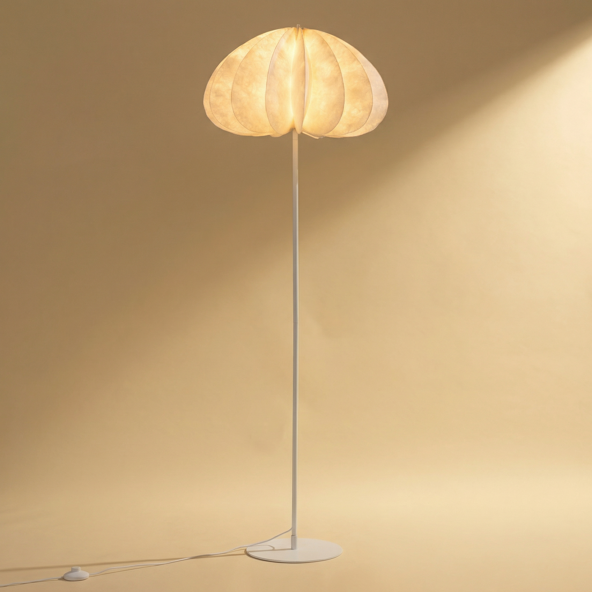 Daisy Floor Lamp