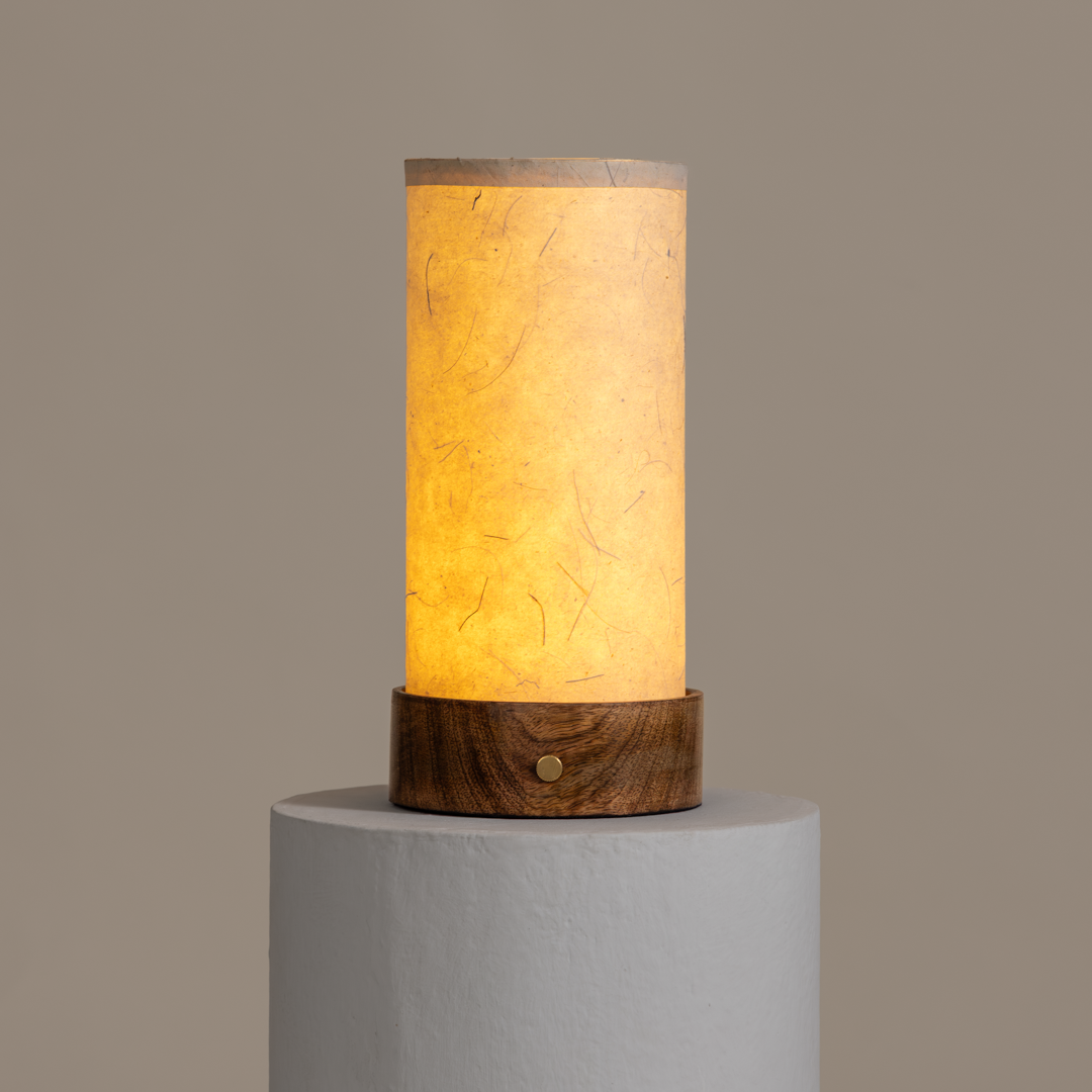 Magnus Touch Table Lamp