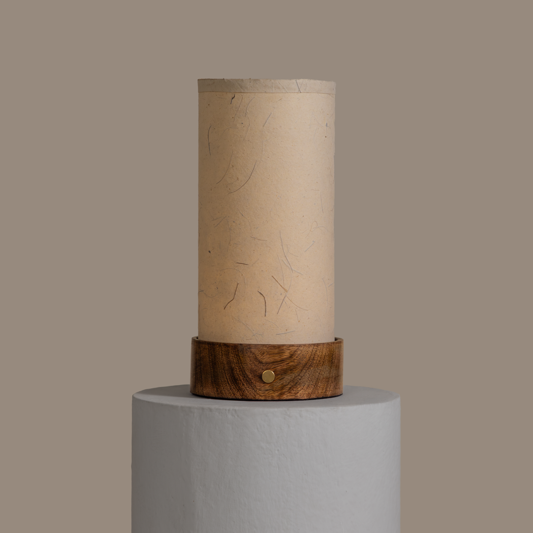 Magnus Touch Table Lamp