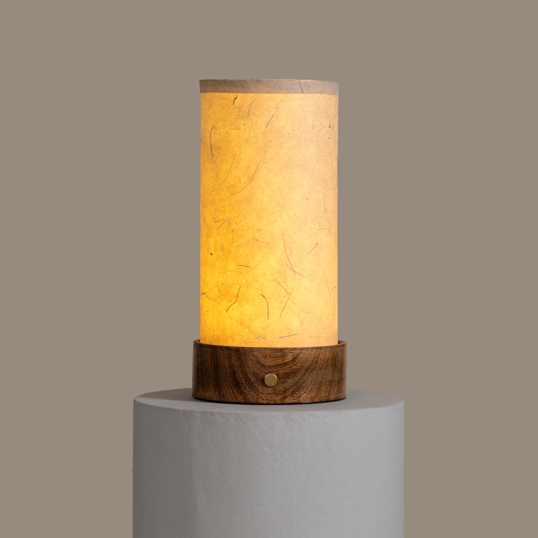 Magnus Touch Table Lamp