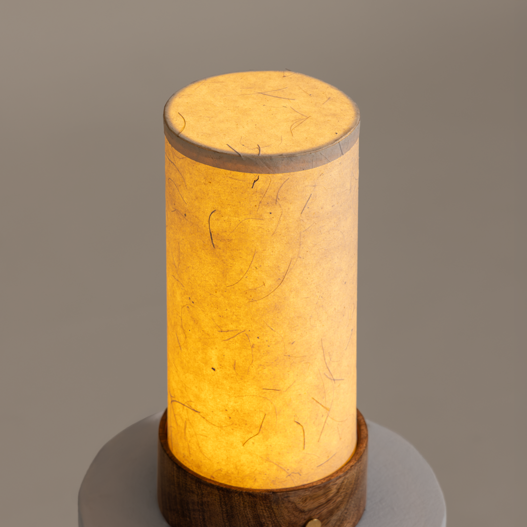 Magnus Touch Table Lamp
