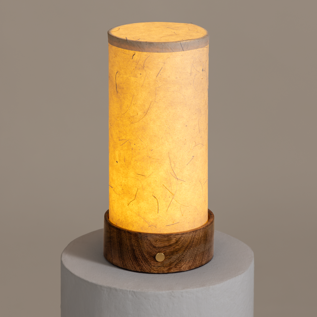 Magnus Touch Table Lamp