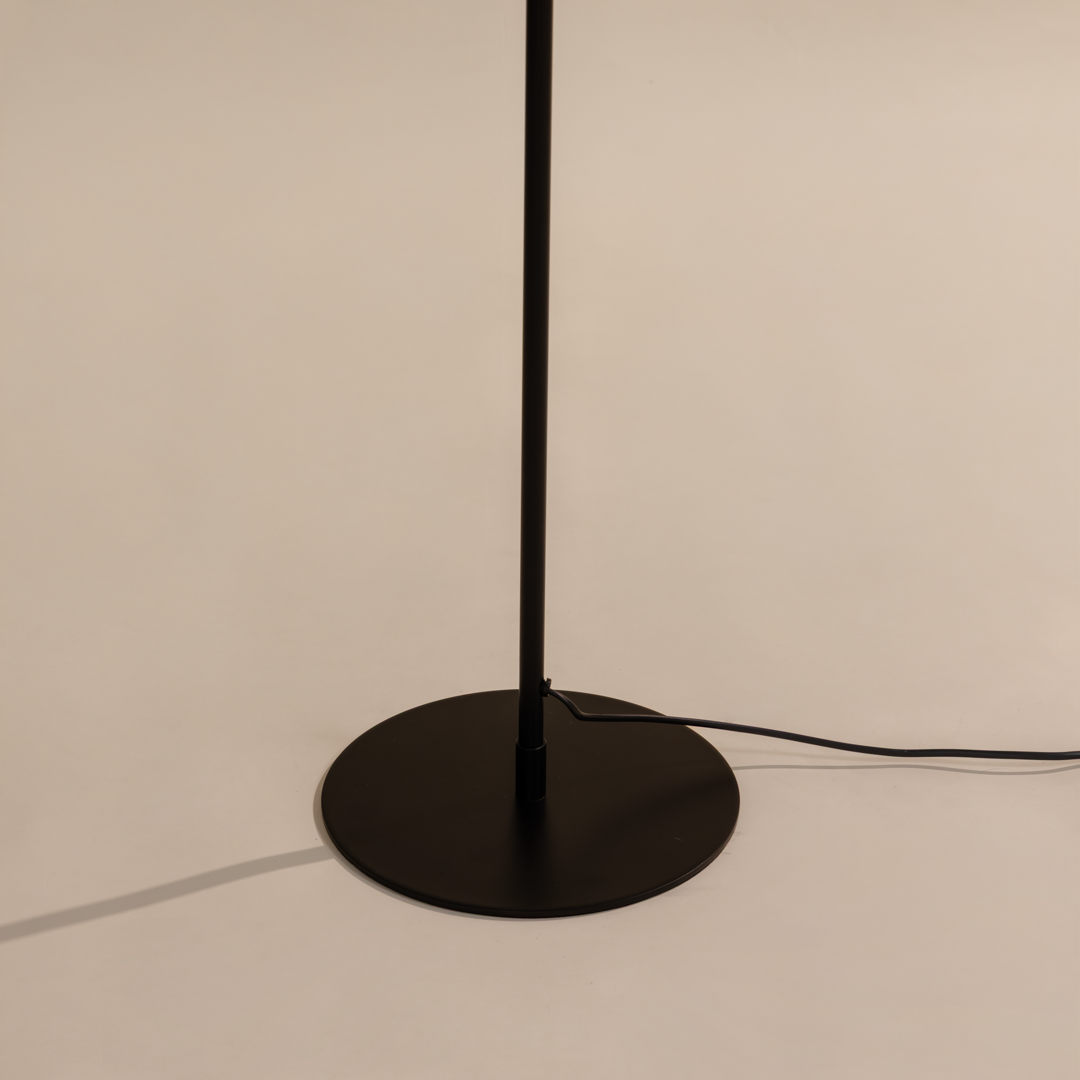 Bird's Nest - Rattan Floor Lamp