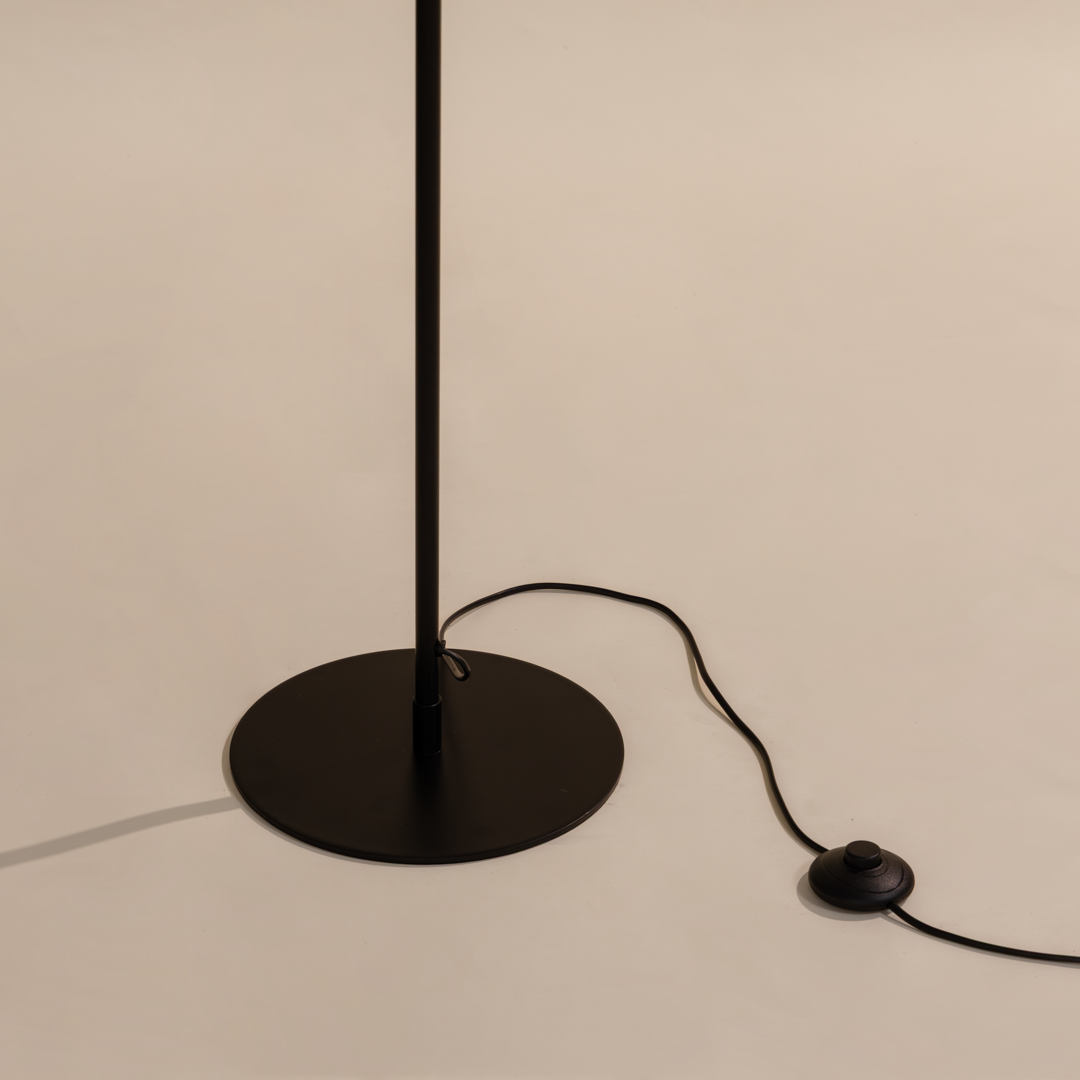 Bird's Nest - Rattan Floor Lamp