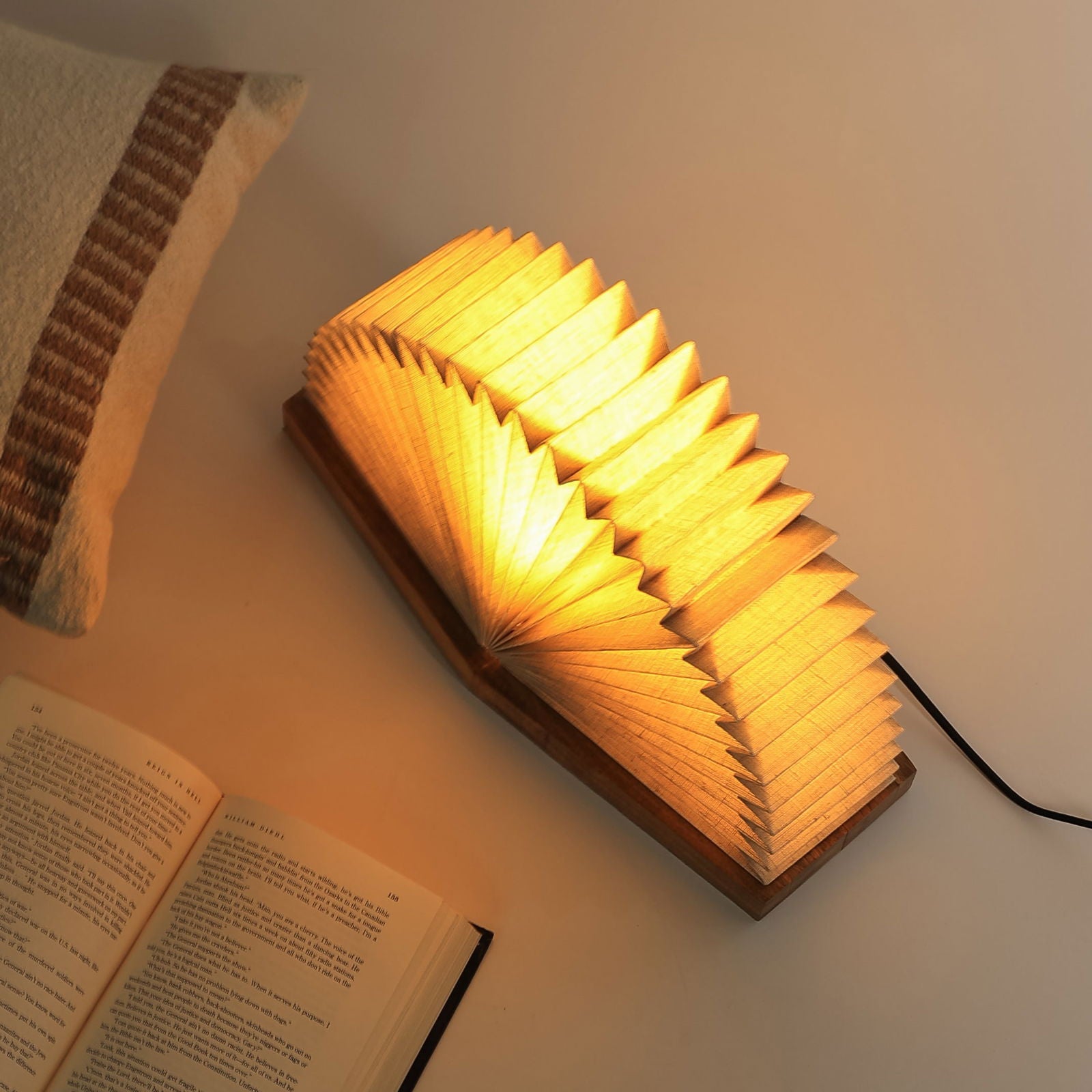 LINEN BOOK TABLE LAMP - FOLDABLE LINEN DESK LAMP, MANGO WOOD BASE BEDSIDE, DESIGNED FOR MODERN SPACES - FIG Living - 